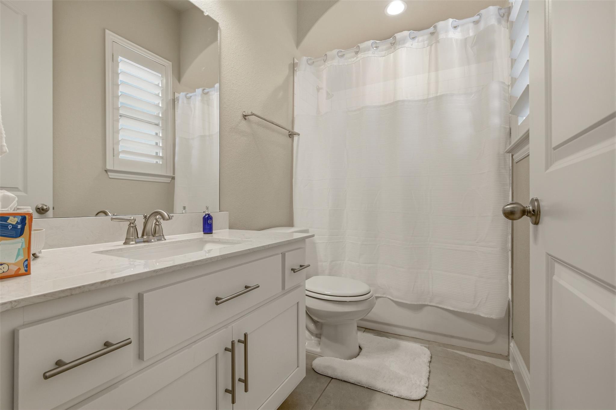 654 Linden Loop, Driftwood, TX 78619