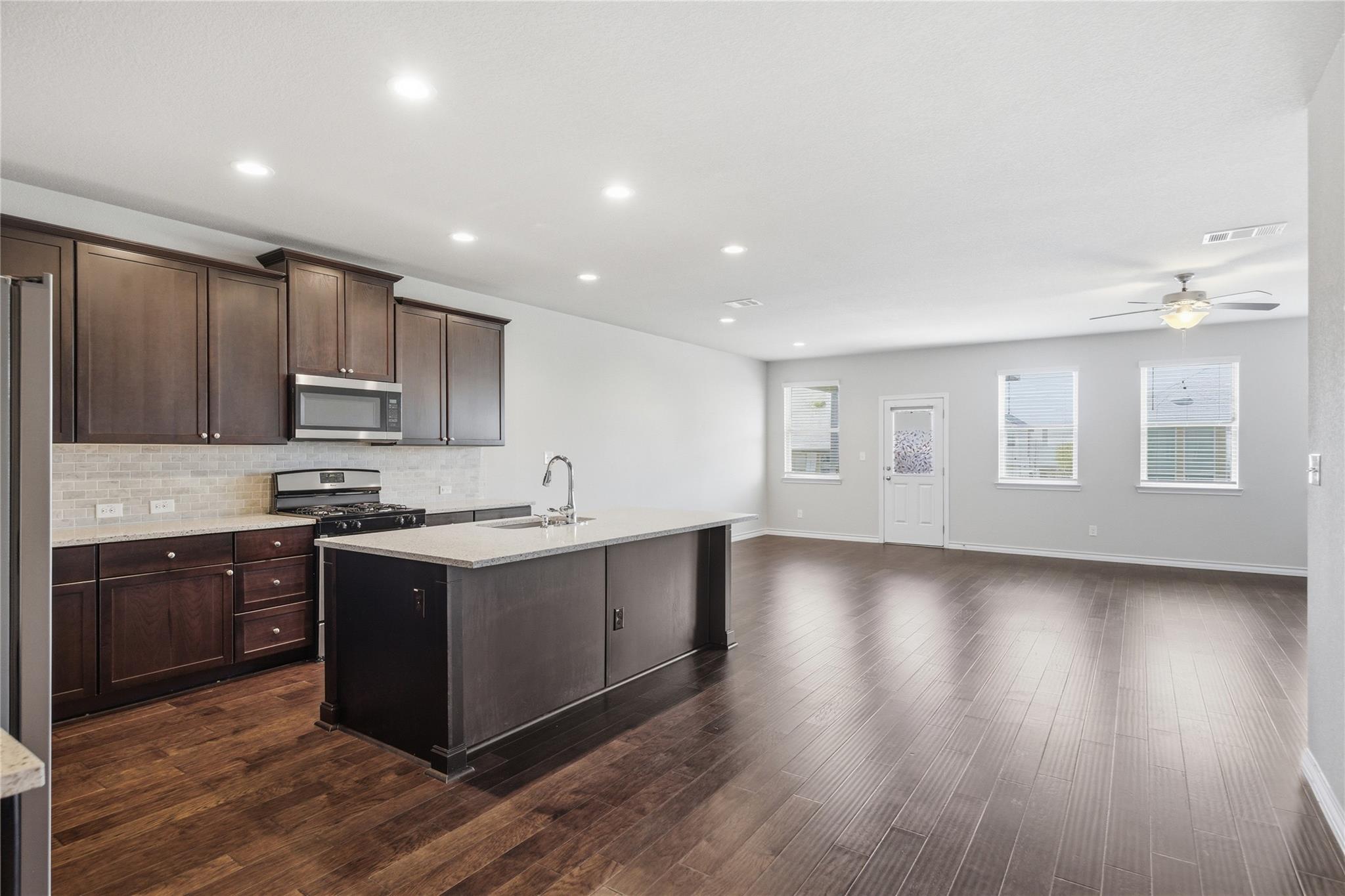 6764 Catania Loop, Round Rock, TX 78665