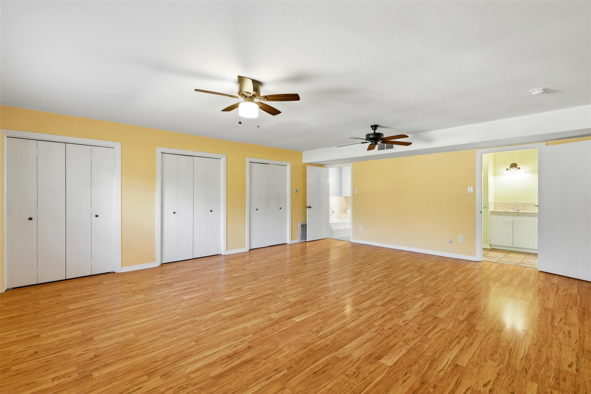 1506 Grace St, Taylor, TX 76574