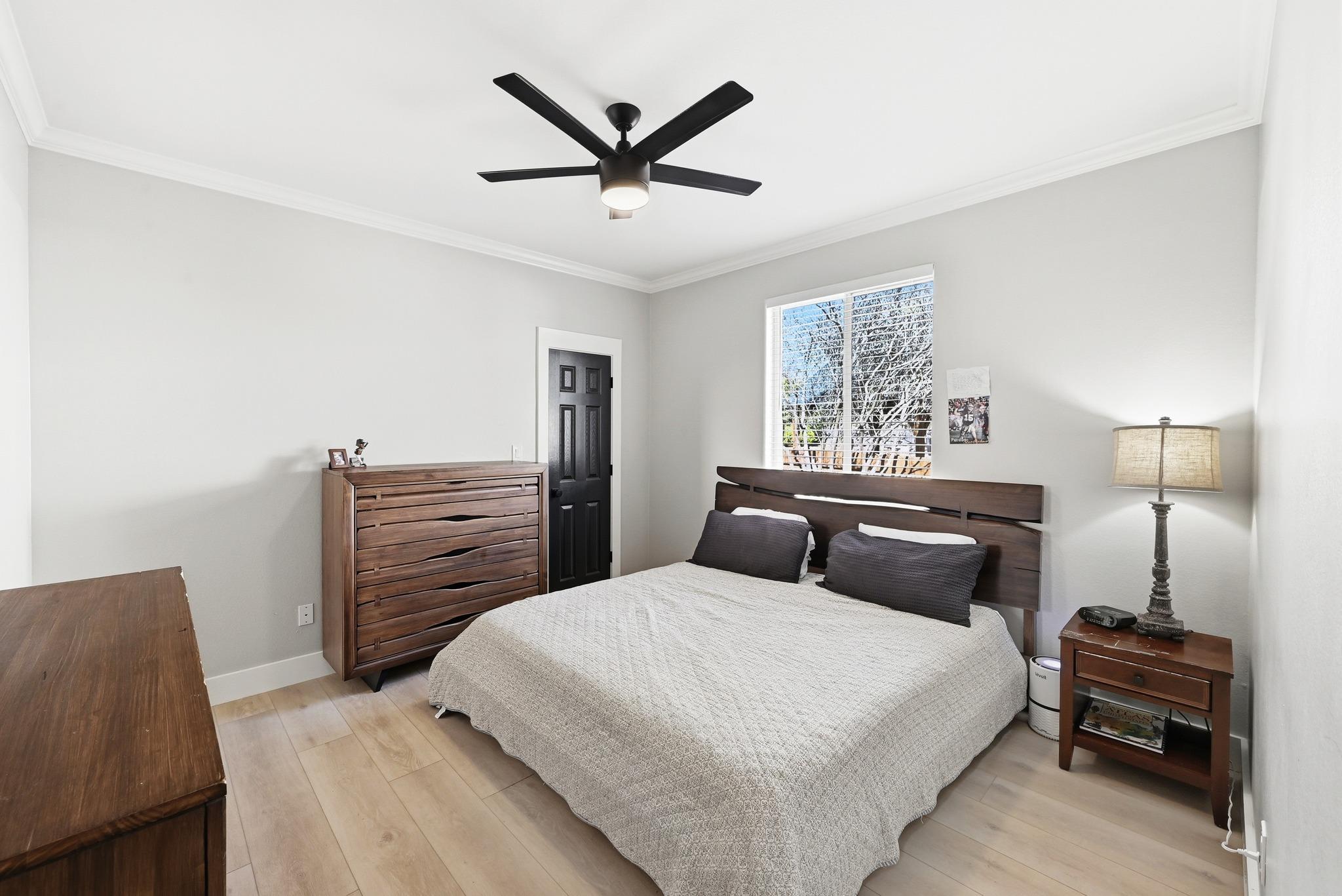 131 Eaton Ln, Austin, TX 78737