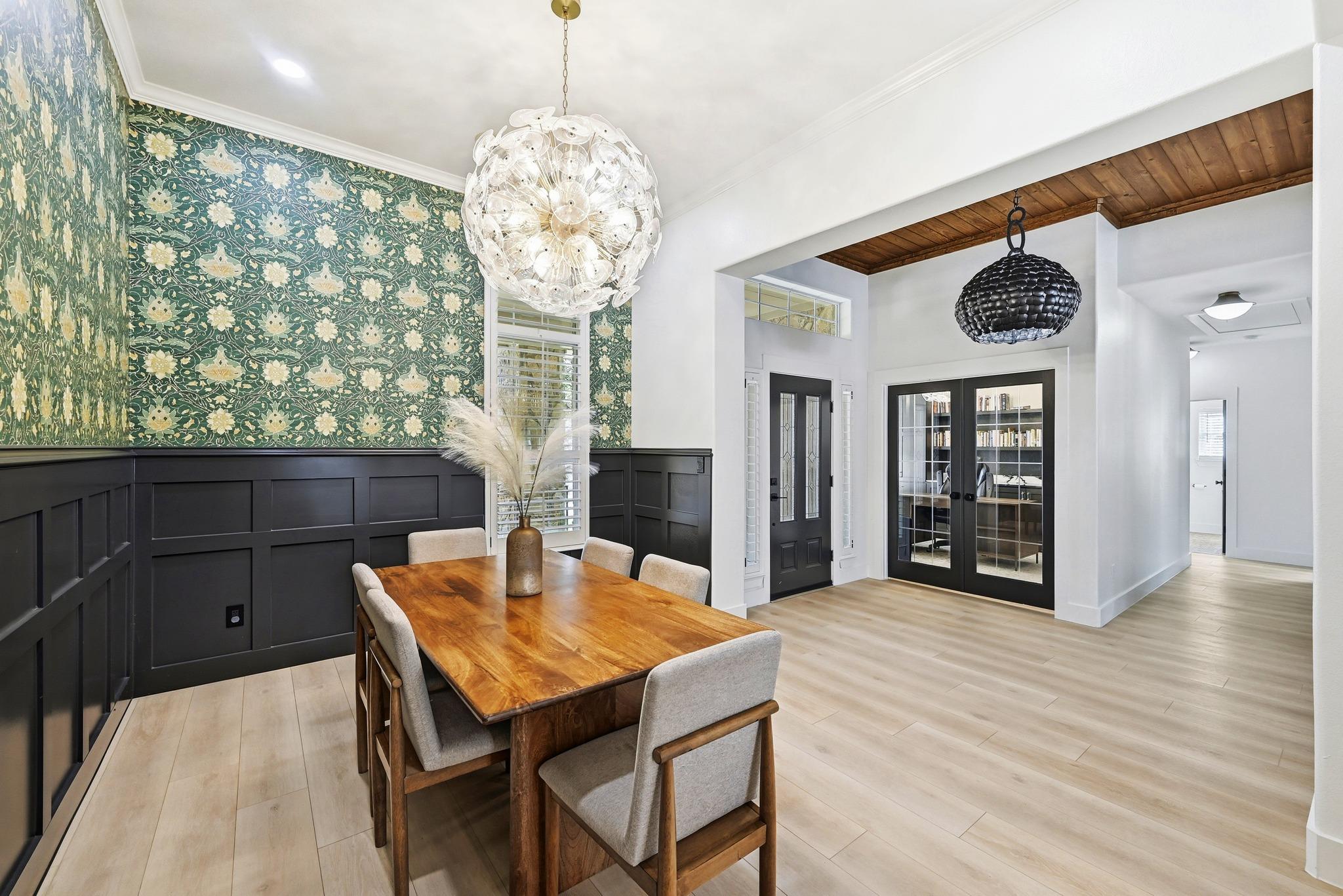 131 Eaton Ln, Austin, TX 78737