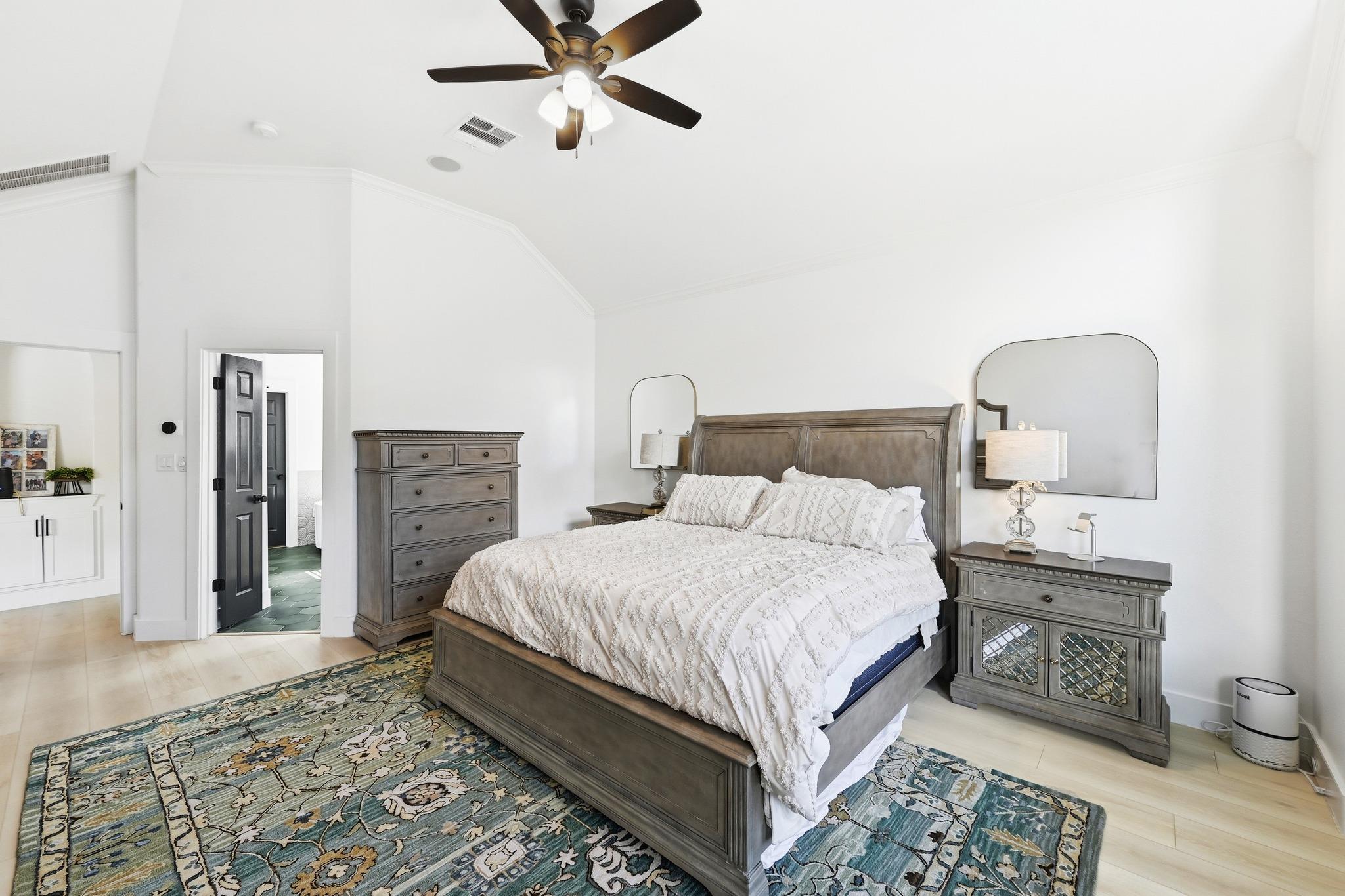 131 Eaton Ln, Austin, TX 78737