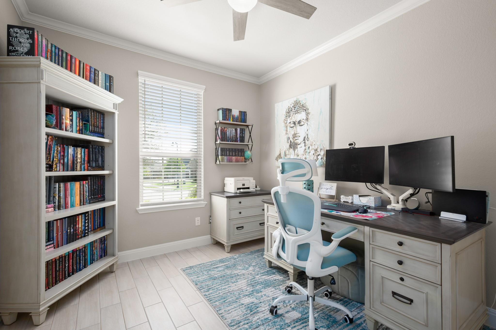 123 Duroc Dr, Hutto, TX 78634