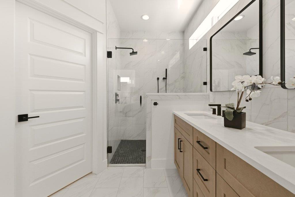 2608 Bristol Dr # A, Austin, TX 78723