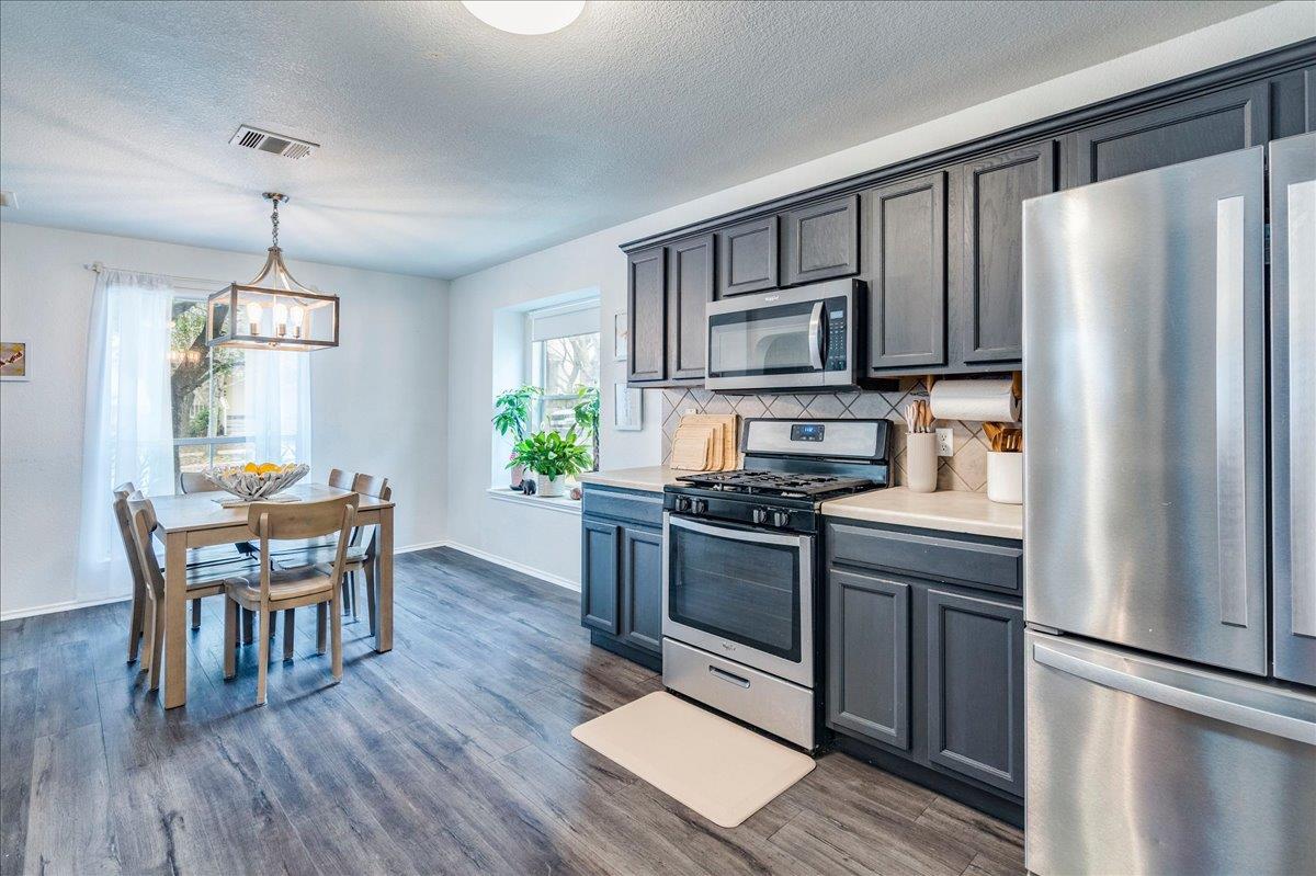 1825 Thompson Trl, Round Rock, TX 78664