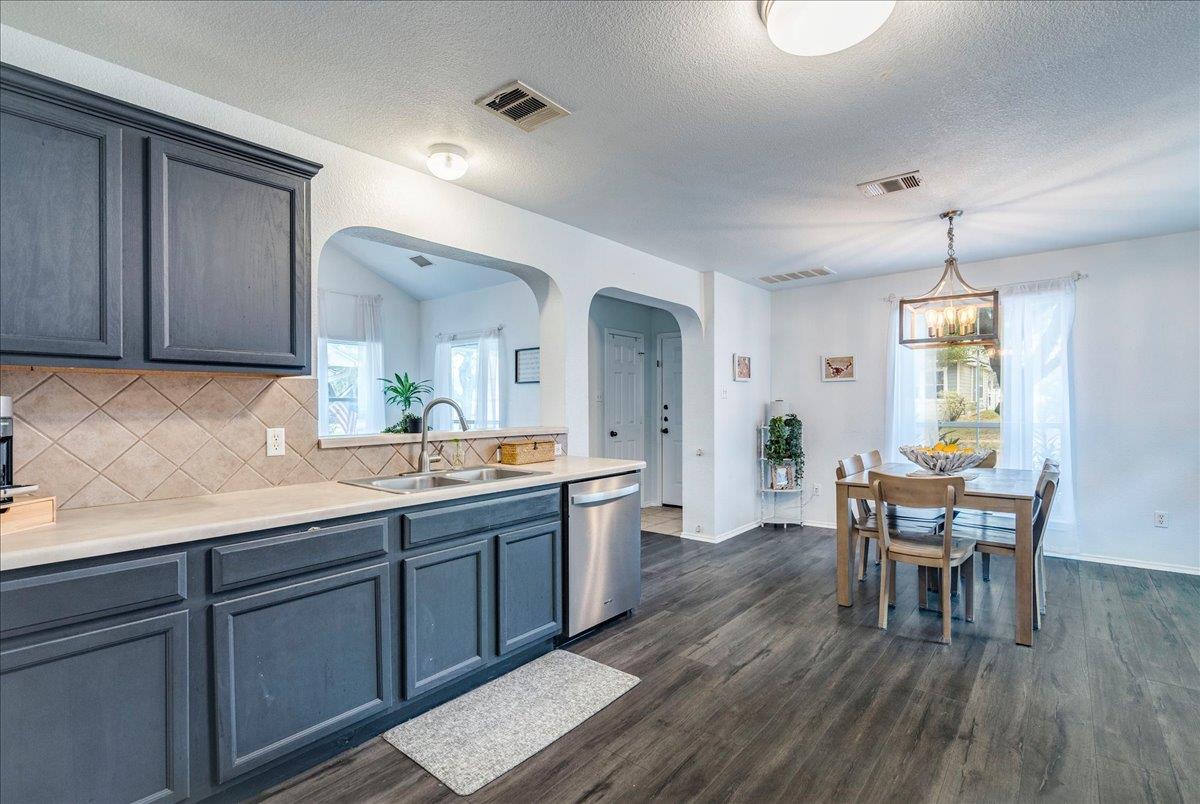 1825 Thompson Trl, Round Rock, TX 78664