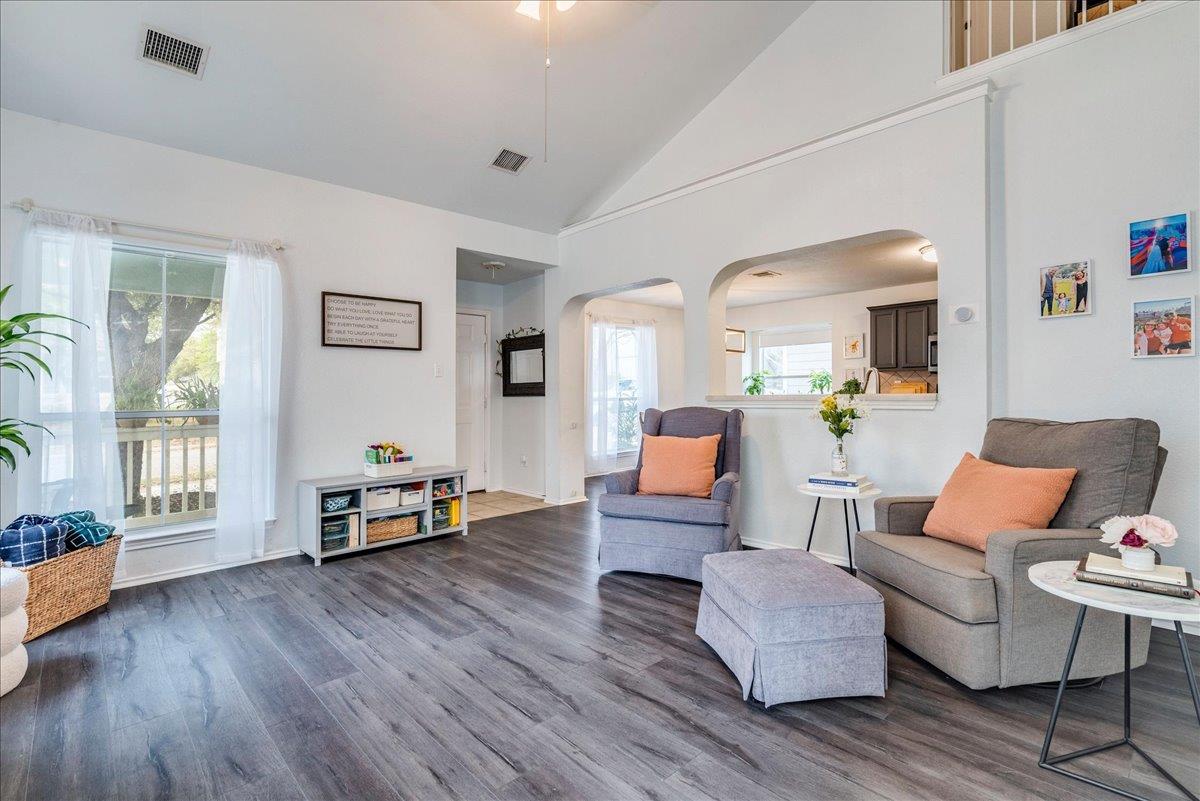 1825 Thompson Trl, Round Rock, TX 78664