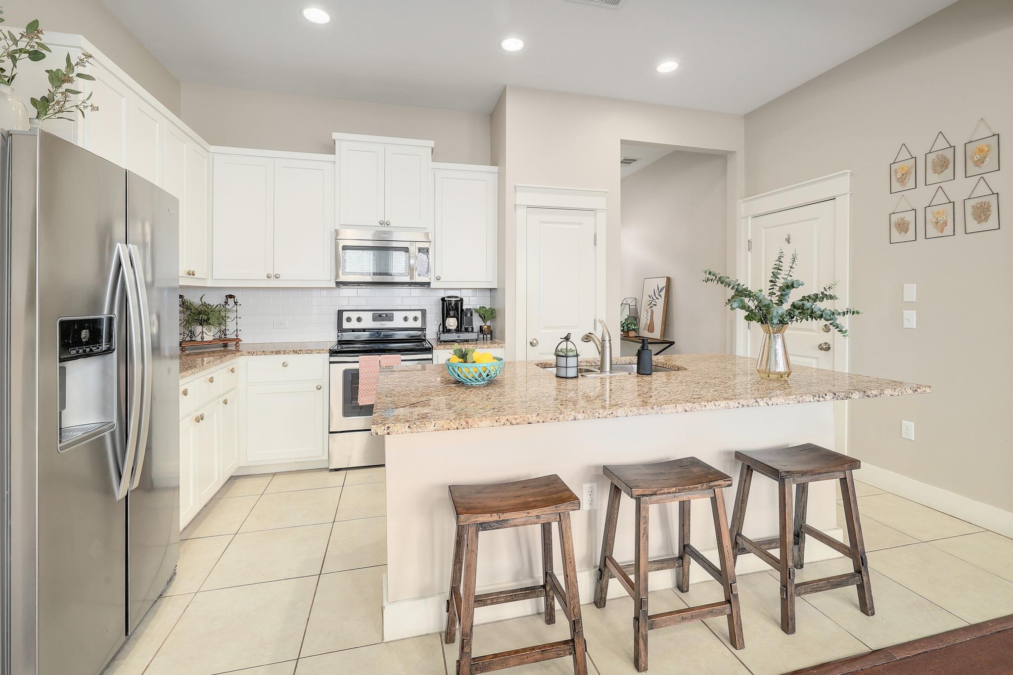 13001 Hymeadow Dr # 3, Austin, TX 78729