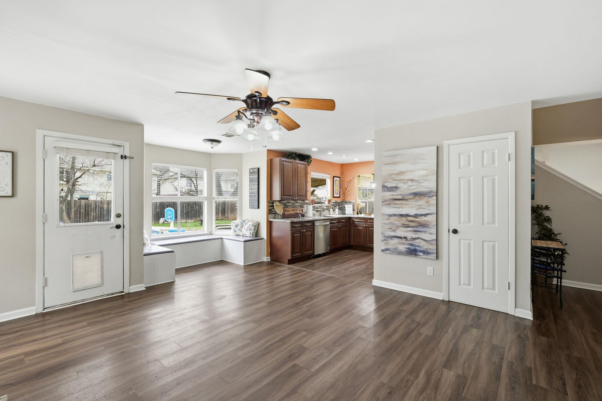 8422 Priest River Dr, Round Rock, TX 78681