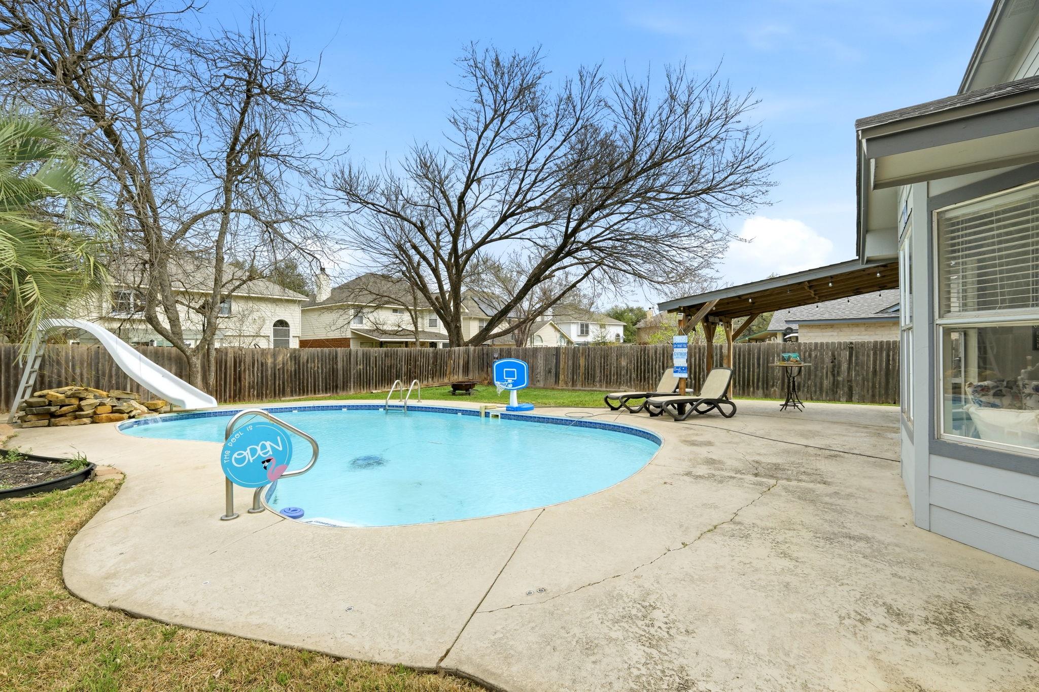 8422 Priest River Dr, Round Rock, TX 78681