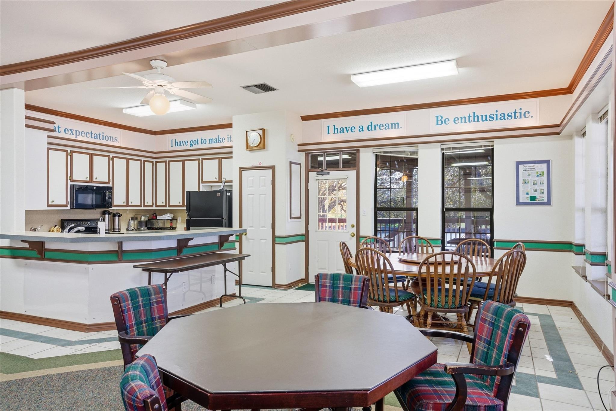 18617 E State Highway 29, Buchanan Dam, TX 78609