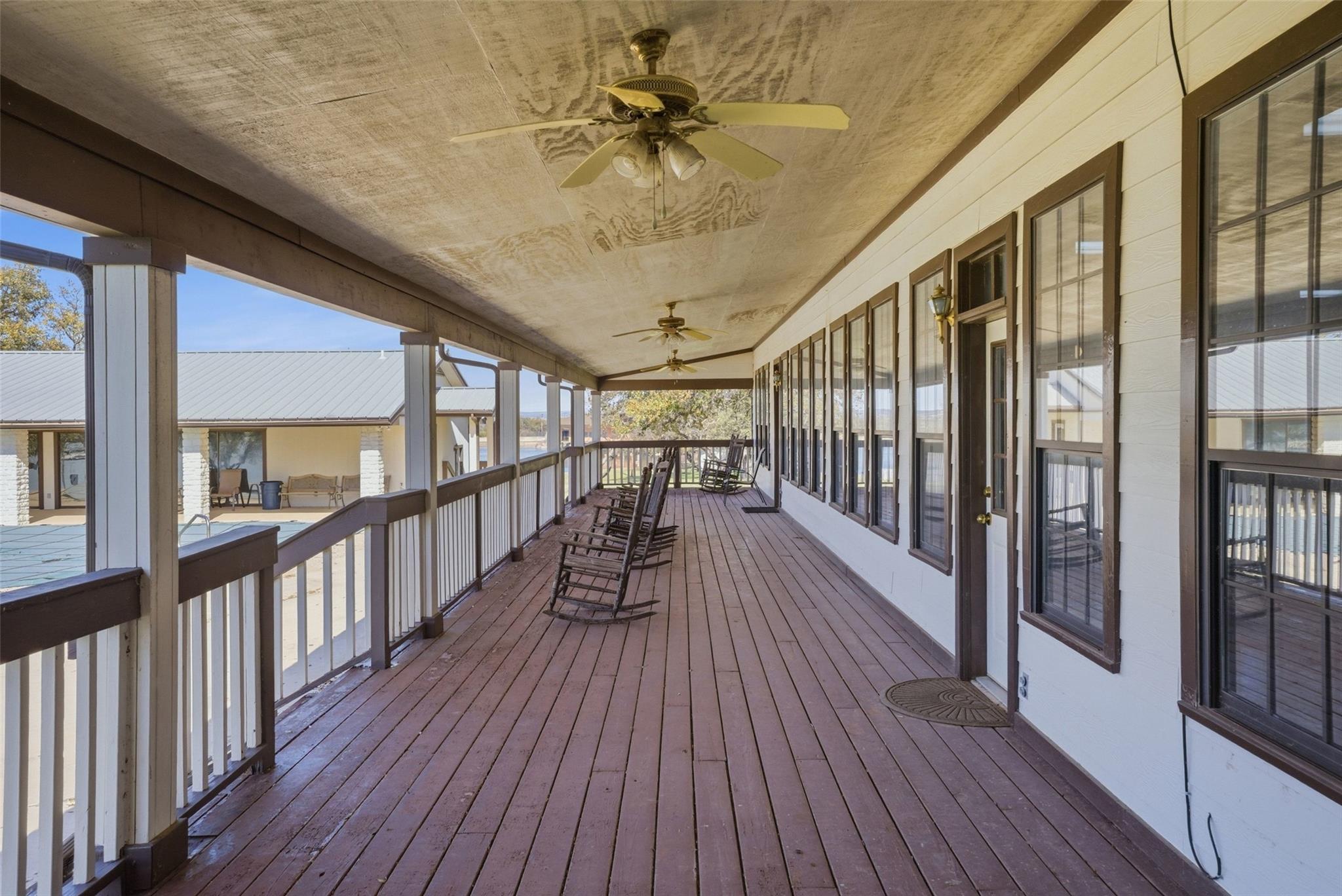 18617 E State Highway 29, Buchanan Dam, TX 78609