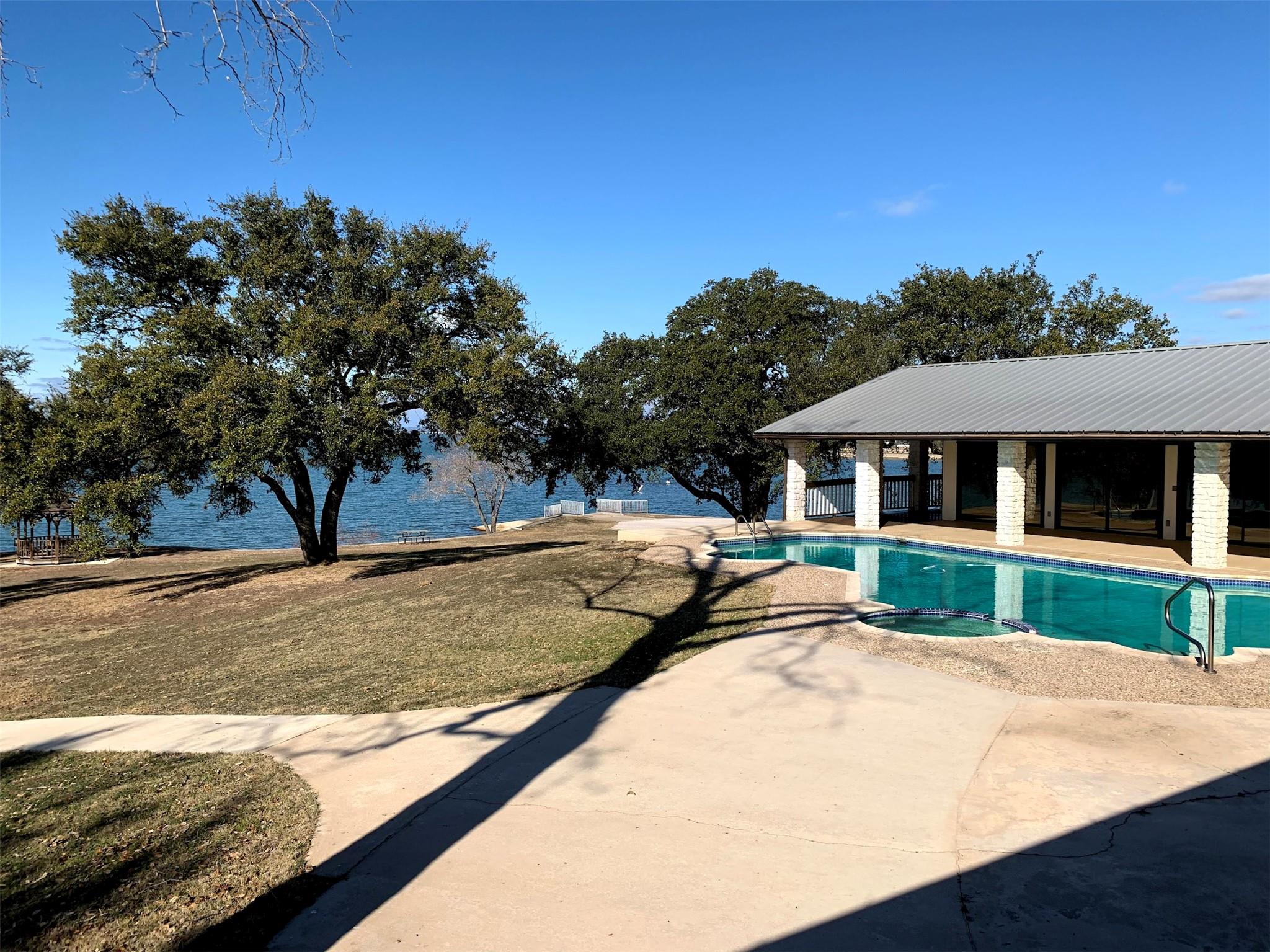 18617 E State Highway 29, Buchanan Dam, TX 78609