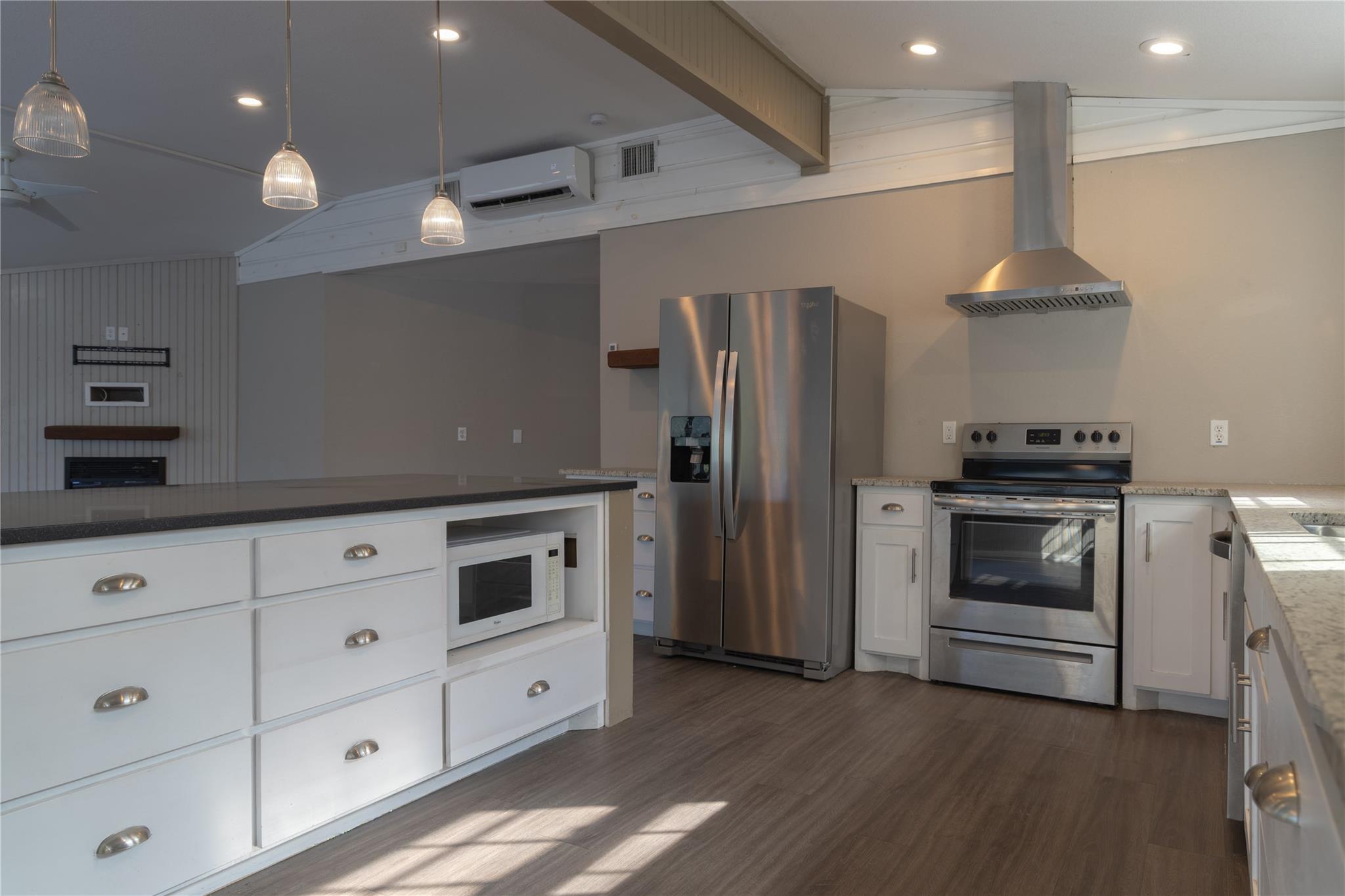 120 Erskine Ferry Rd, Seguin, TX 78155