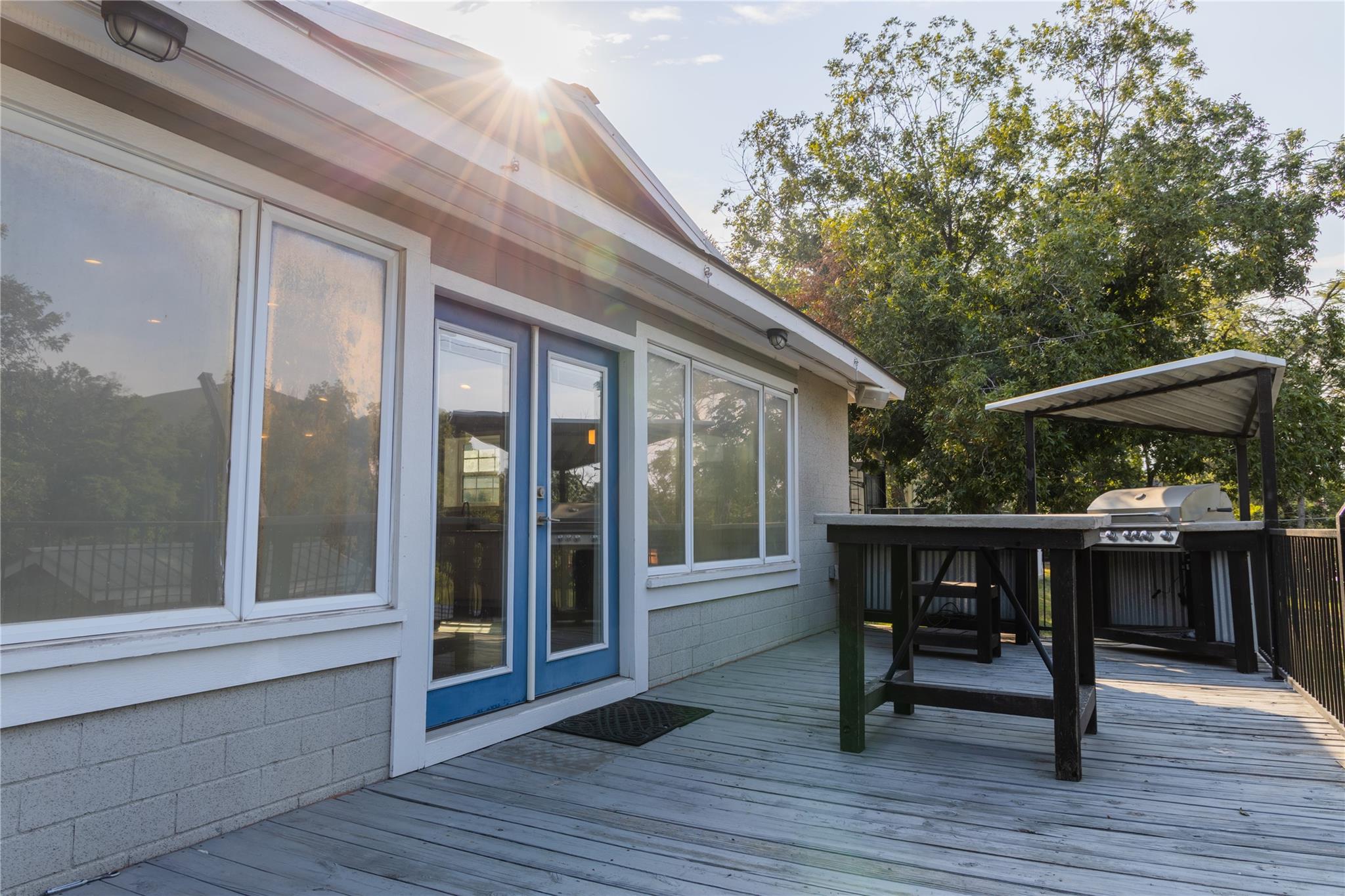 120 Erskine Ferry Rd, Seguin, TX 78155