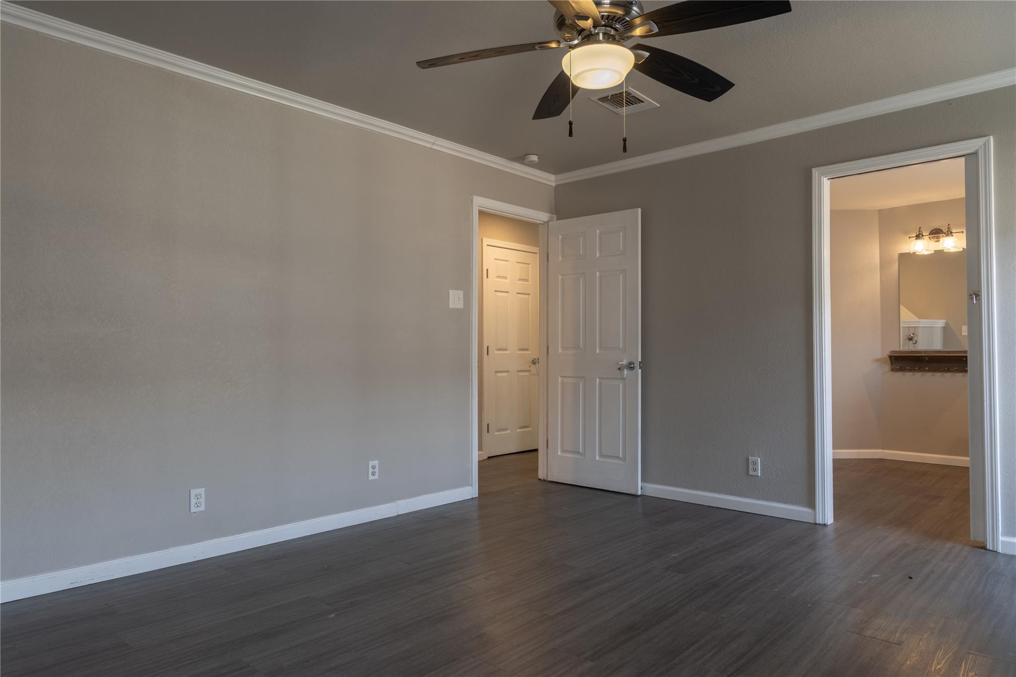 120 Erskine Ferry Rd, Seguin, TX 78155