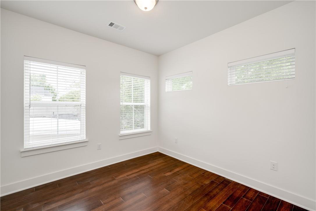 3014 E 14 1/2 St, Austin, TX 78702