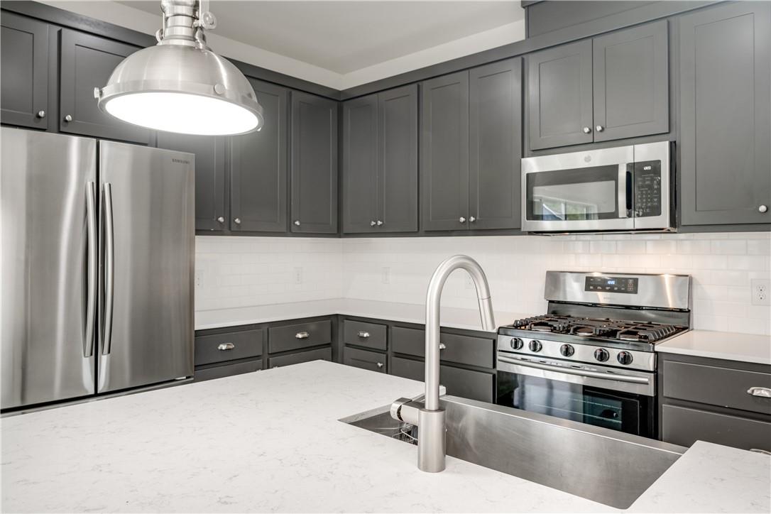 3014 E 14 1/2 St, Austin, TX 78702