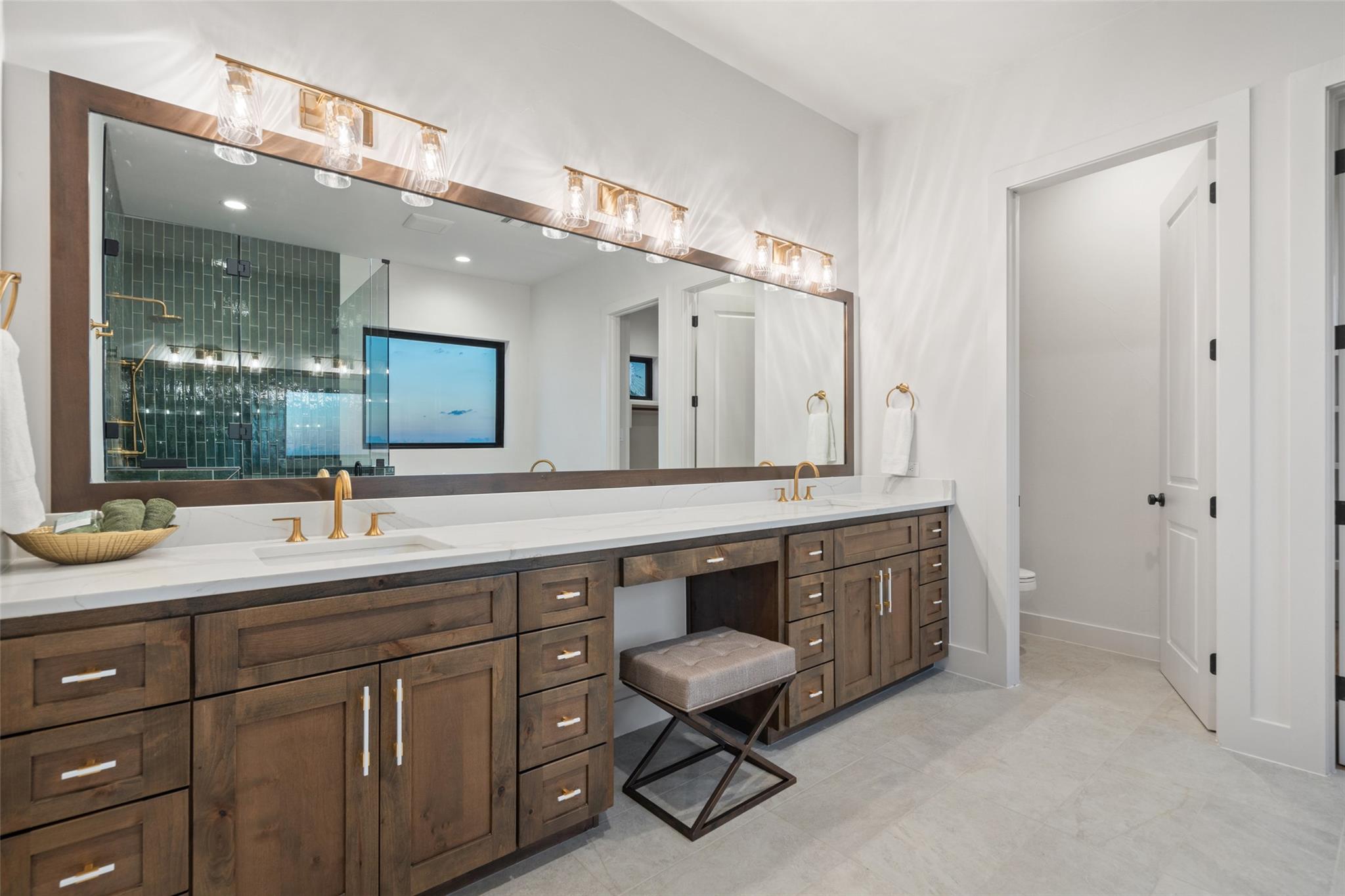 171 Pointview Dr, Granite Shoals, TX 78654