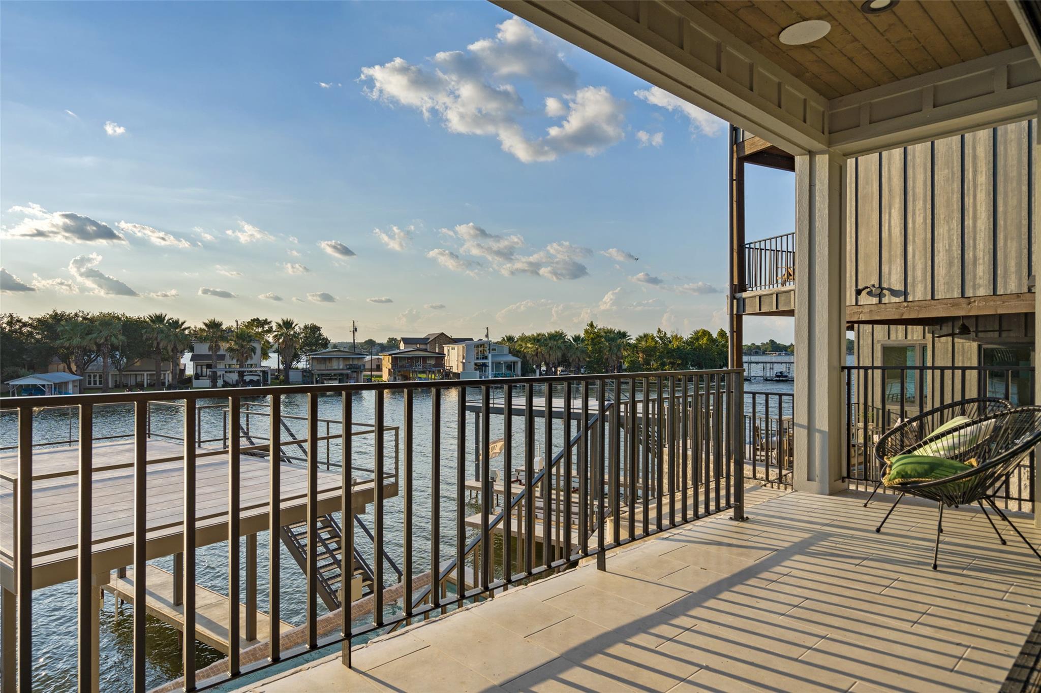 171 Pointview Dr, Granite Shoals, TX 78654