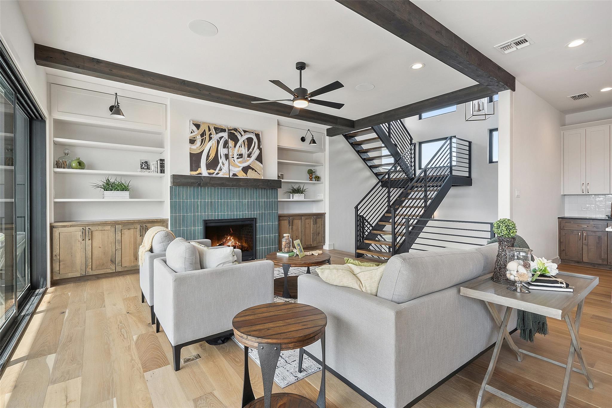 171 Pointview Dr, Granite Shoals, TX 78654