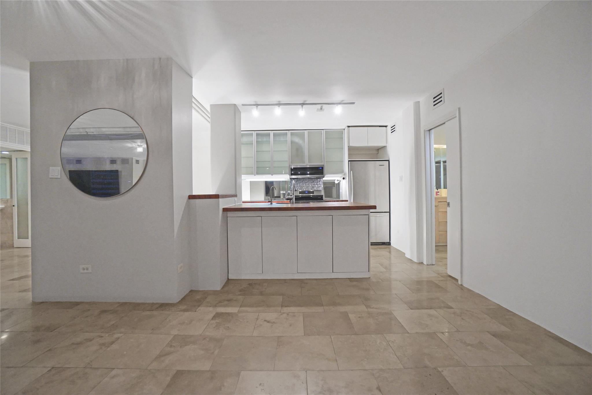 1212 Guadalupe St # 502, Austin, TX 78701