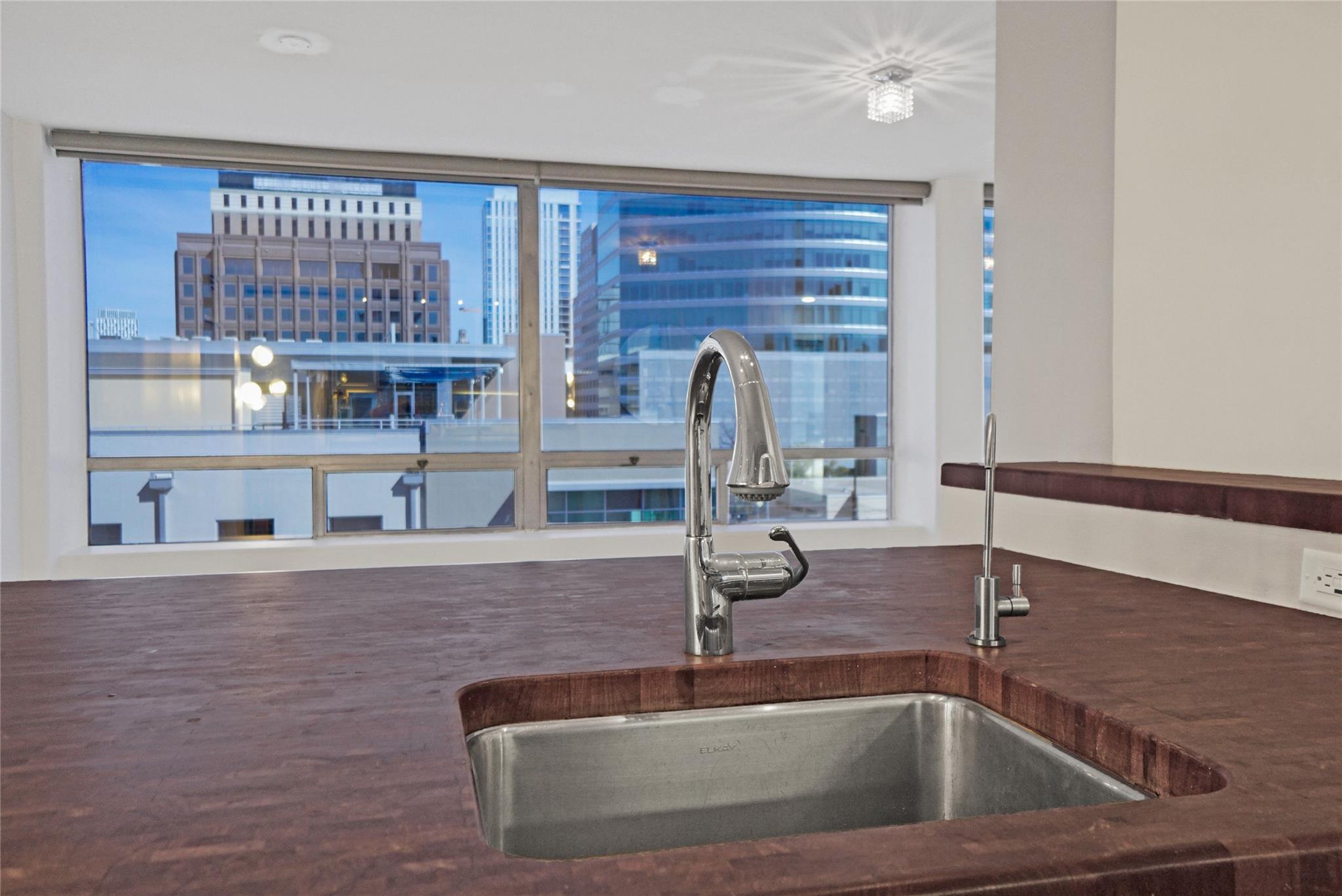 1212 Guadalupe St # 502, Austin, TX 78701