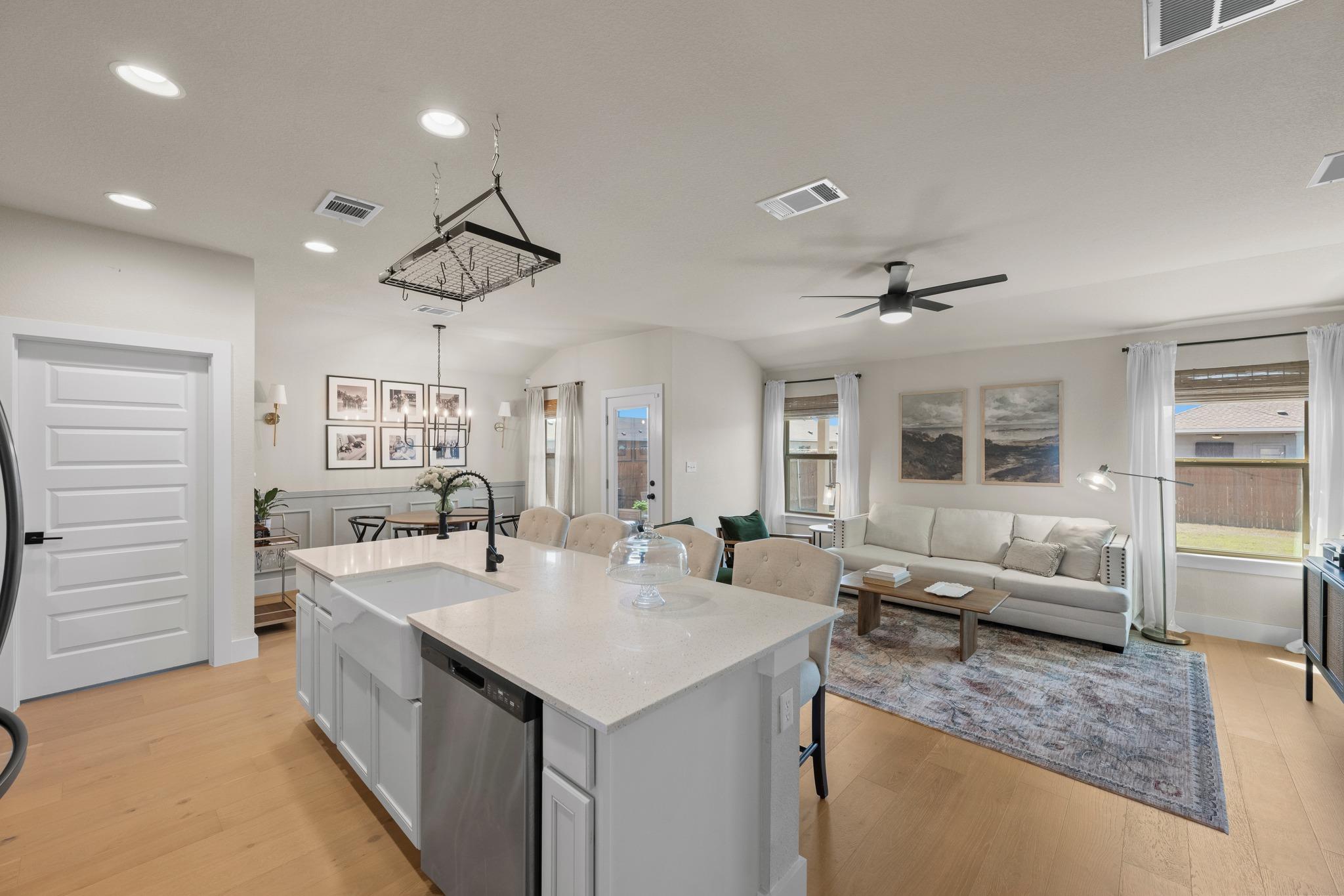 12425 Ostrich Trl, Manor, TX 78653