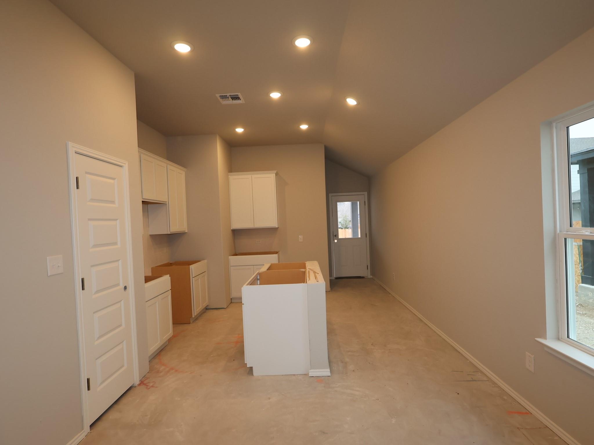 142 Big Banyan Dr, Dripping Springs, TX 78620