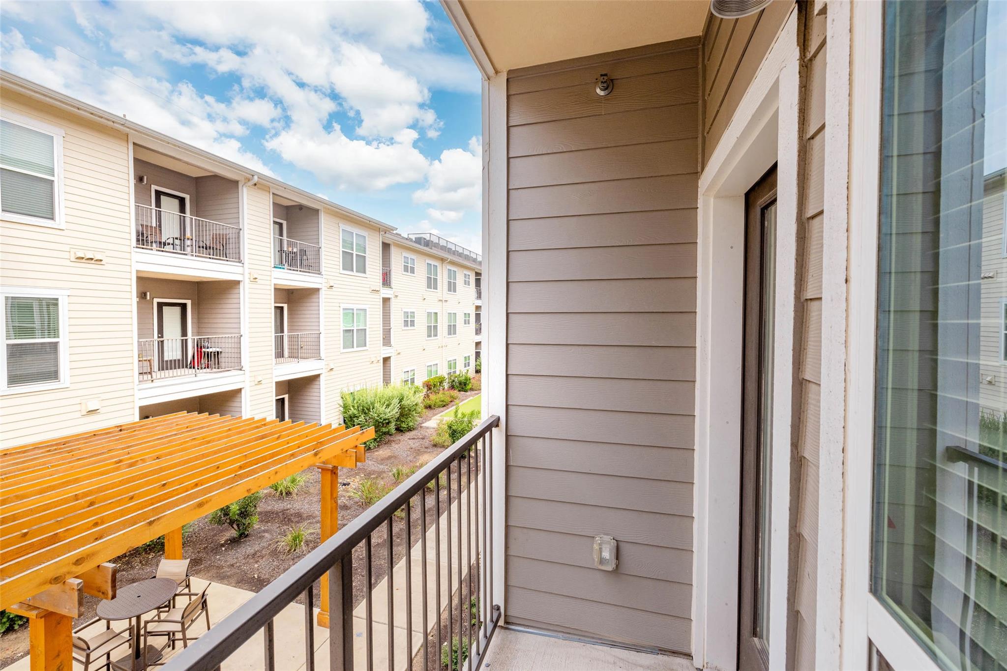 6725 Circle South Rd # C-1125, Austin, TX 78745