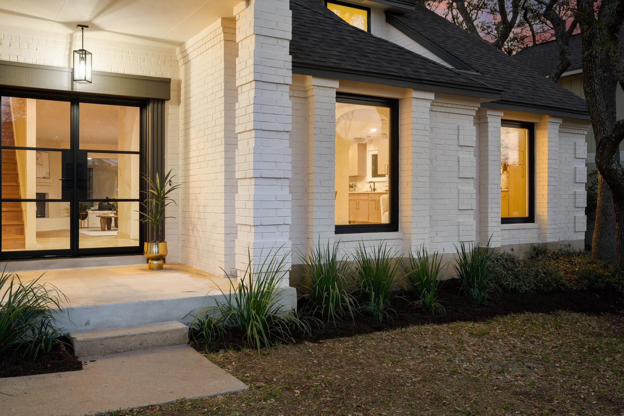 12036 Lincolnshire Dr, Austin, TX 78758