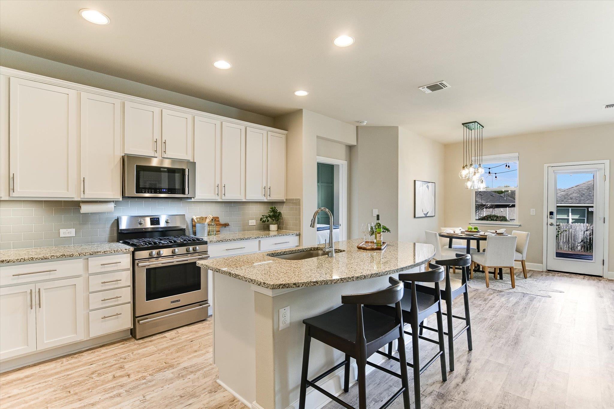 9305 Alex Ln, Austin, TX 78748