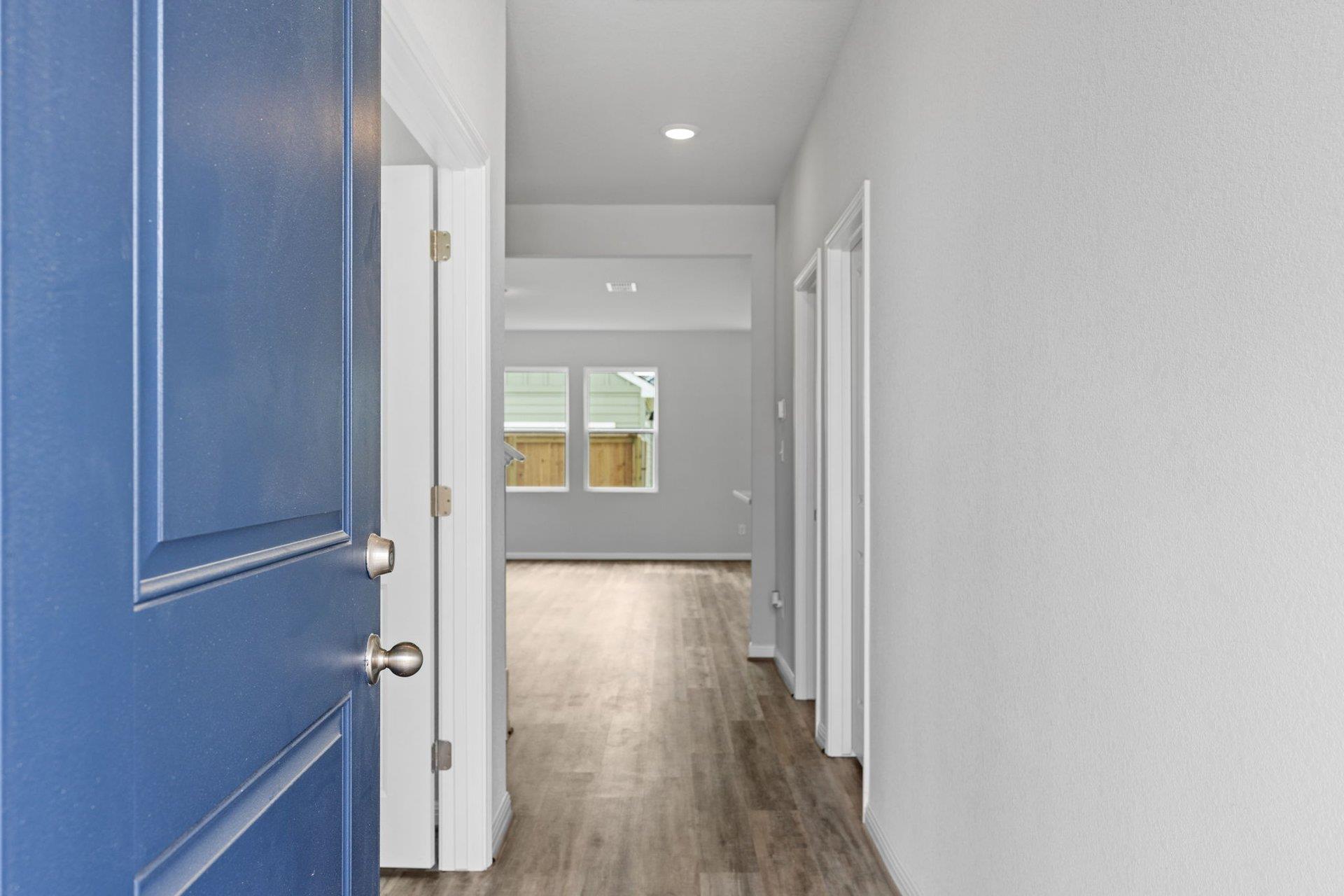 108 Cherry Blossom Ln, Taylor, TX 76574