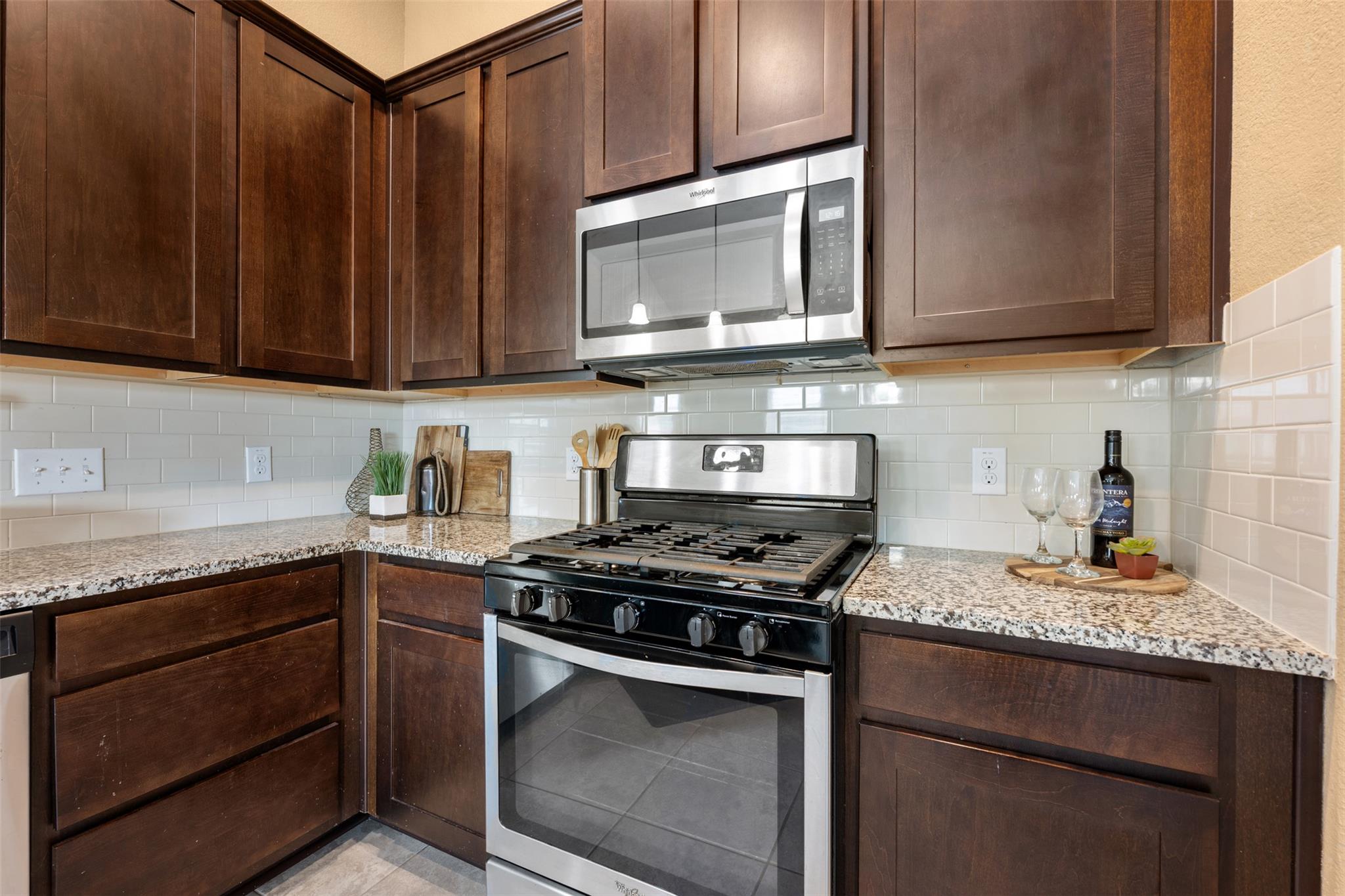 433 Rusk Bluff Ave, Leander, TX 78641