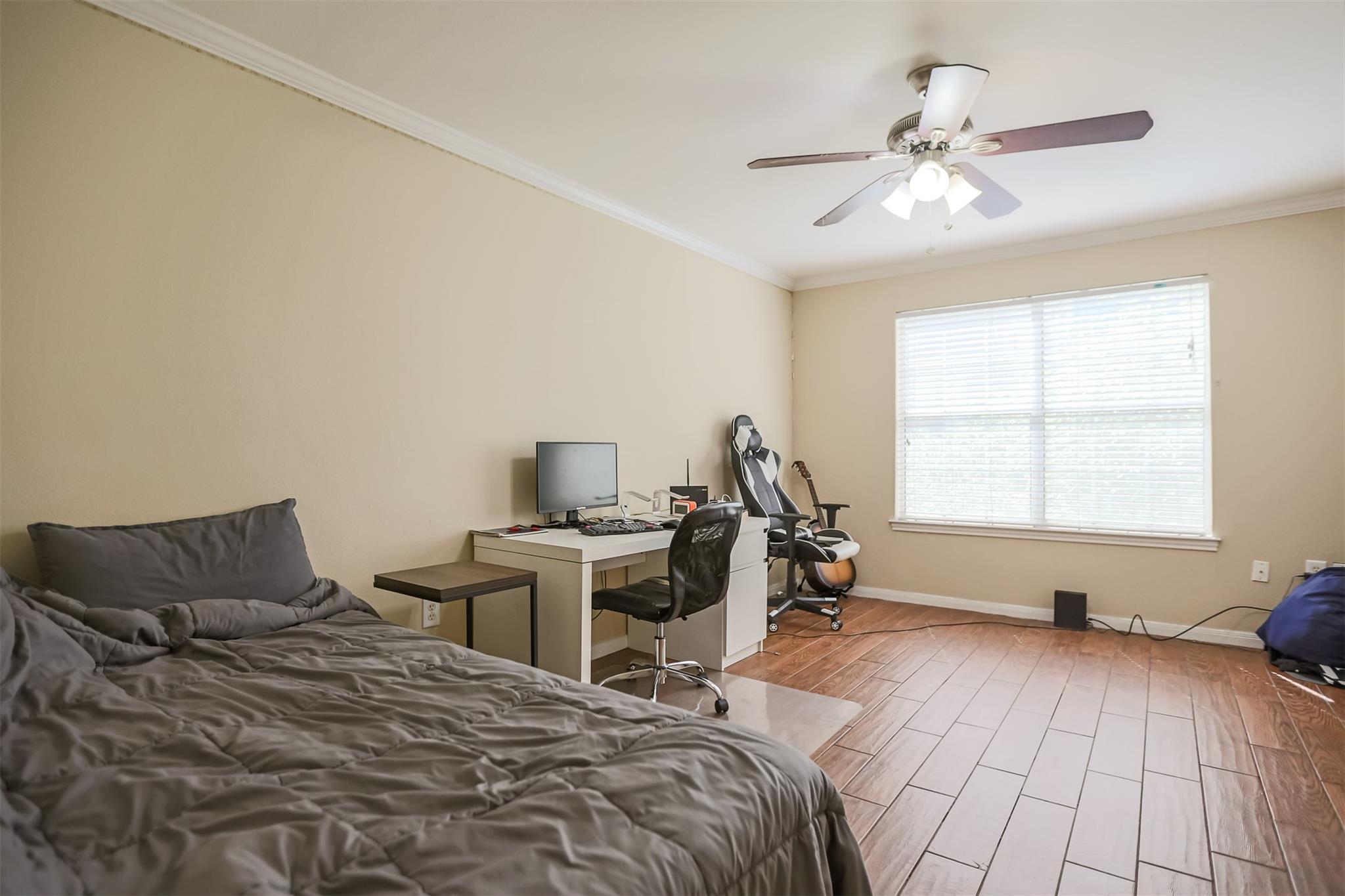 501 W 26th St # 312, Austin, TX 78705