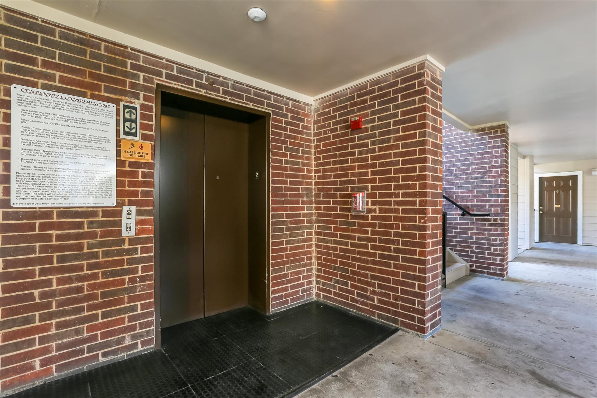 501 W 26th St # 312, Austin, TX 78705