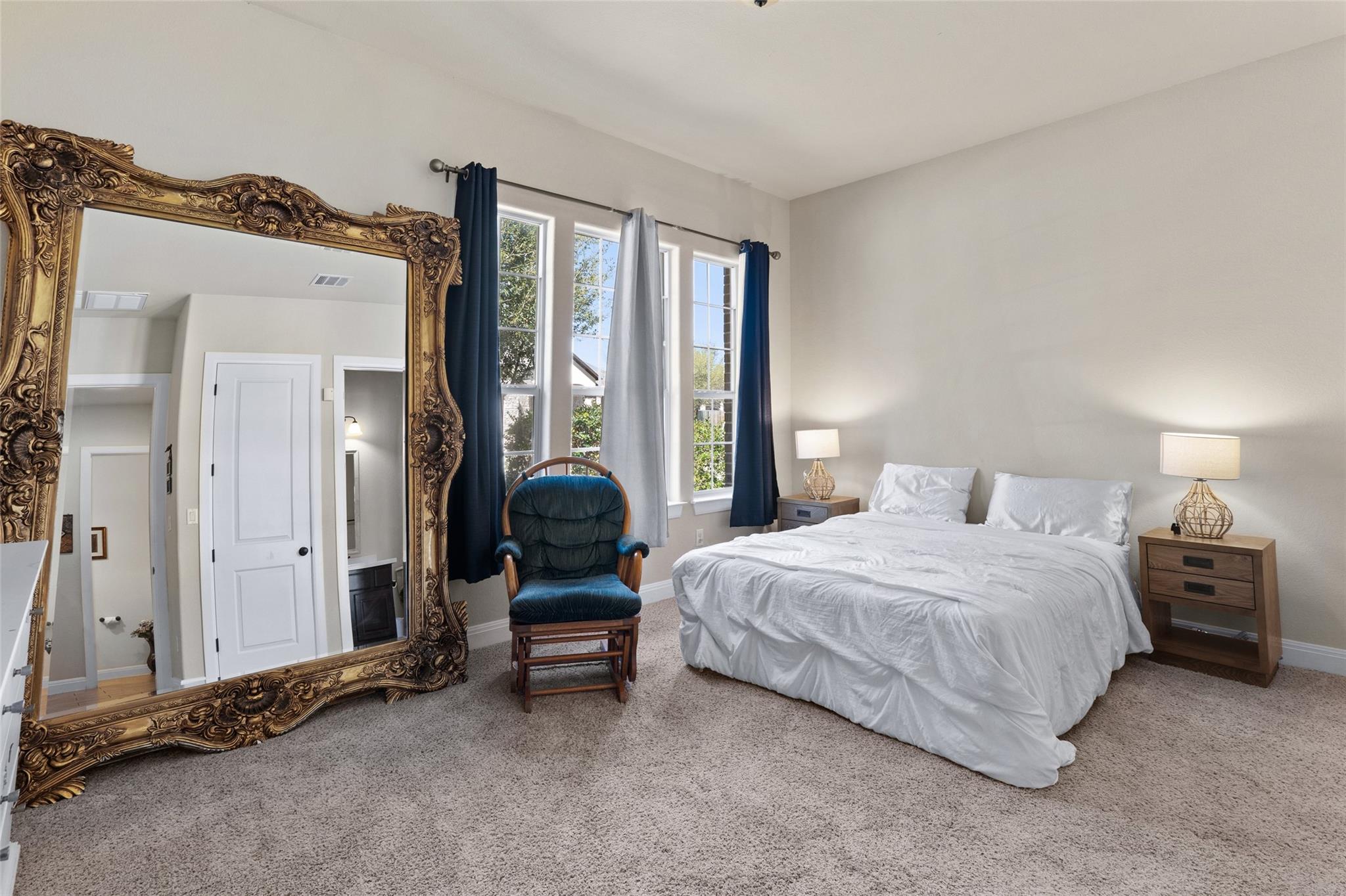 2937 Desert Candle Dr, Round Rock, TX 78681