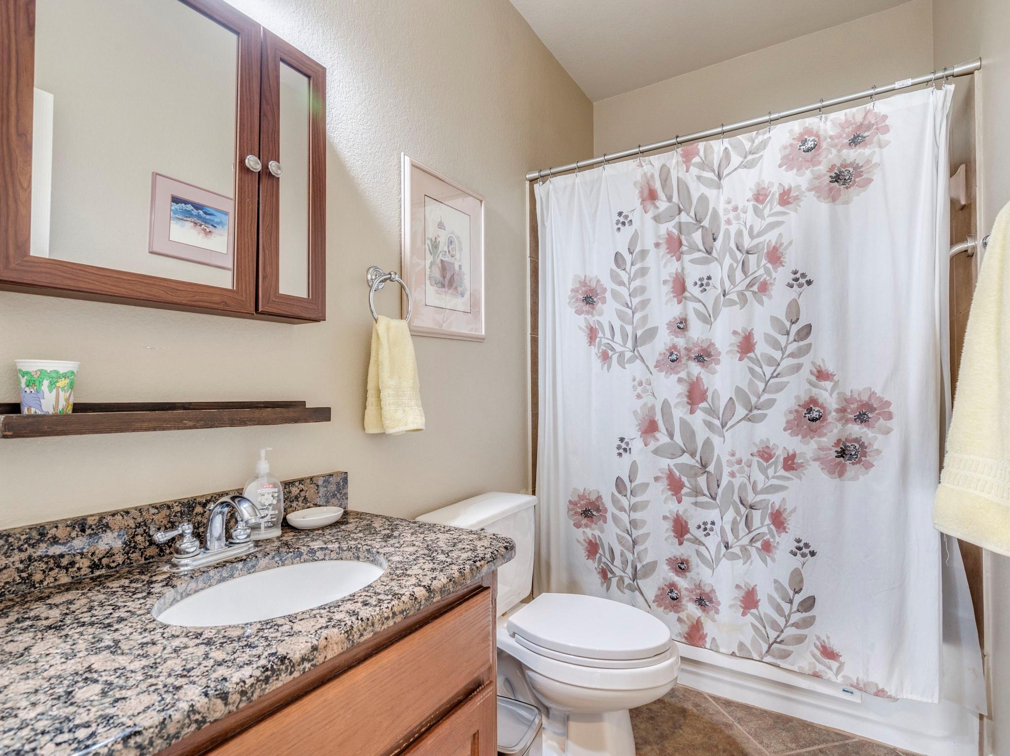 201 Abbott Dr, Austin, TX 78737