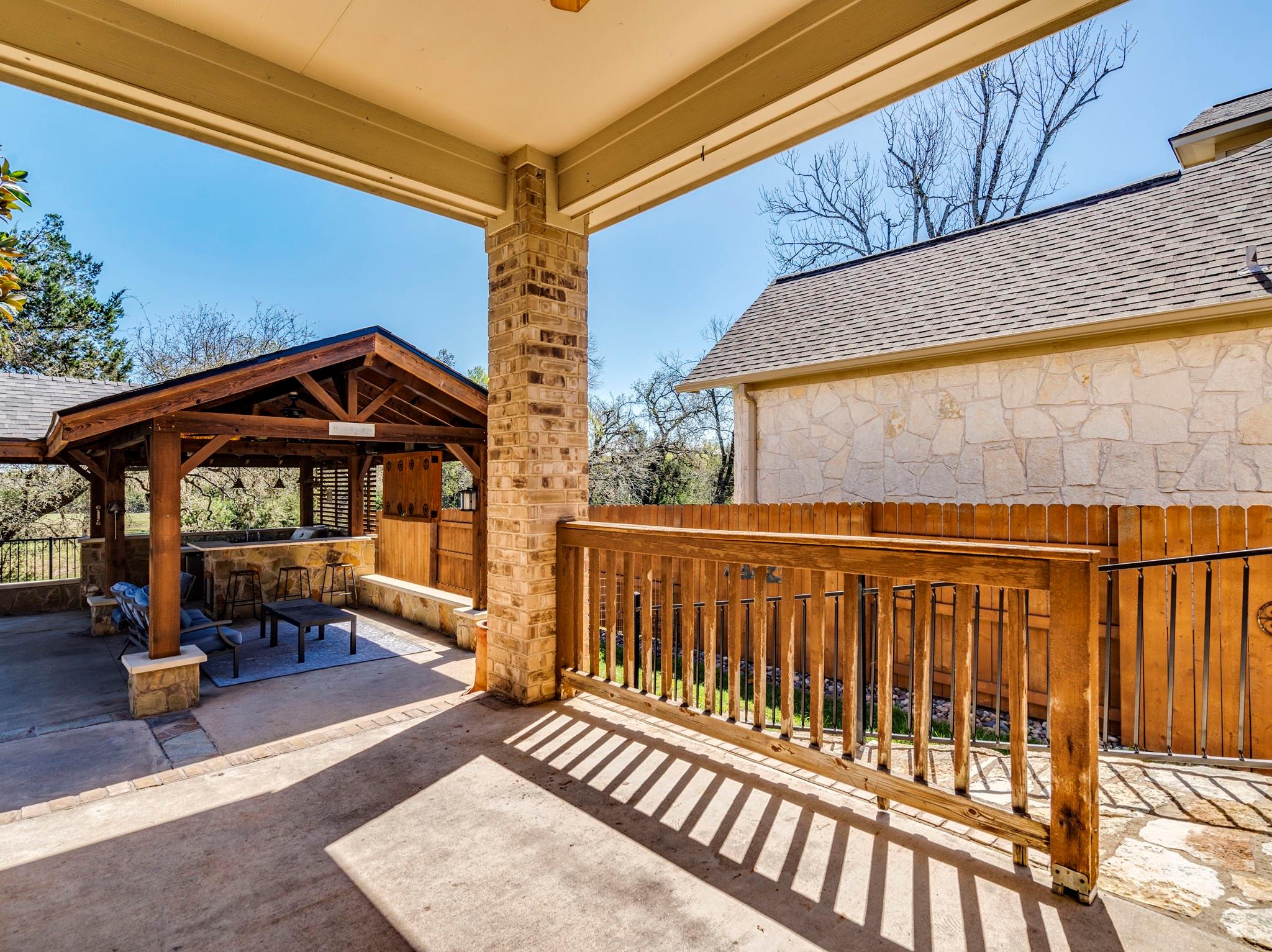 201 Abbott Dr, Austin, TX 78737