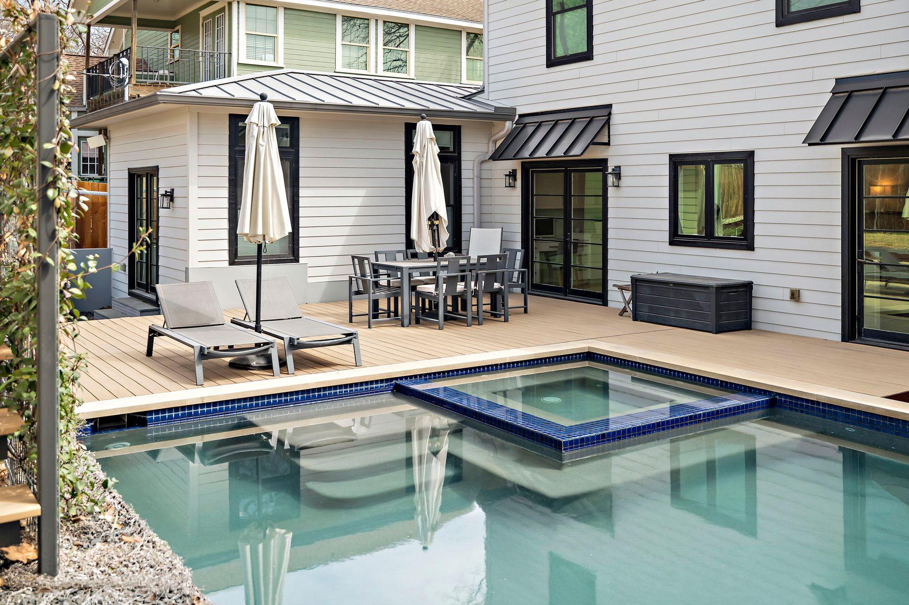 1004 Maufrais St, Austin, TX 78703