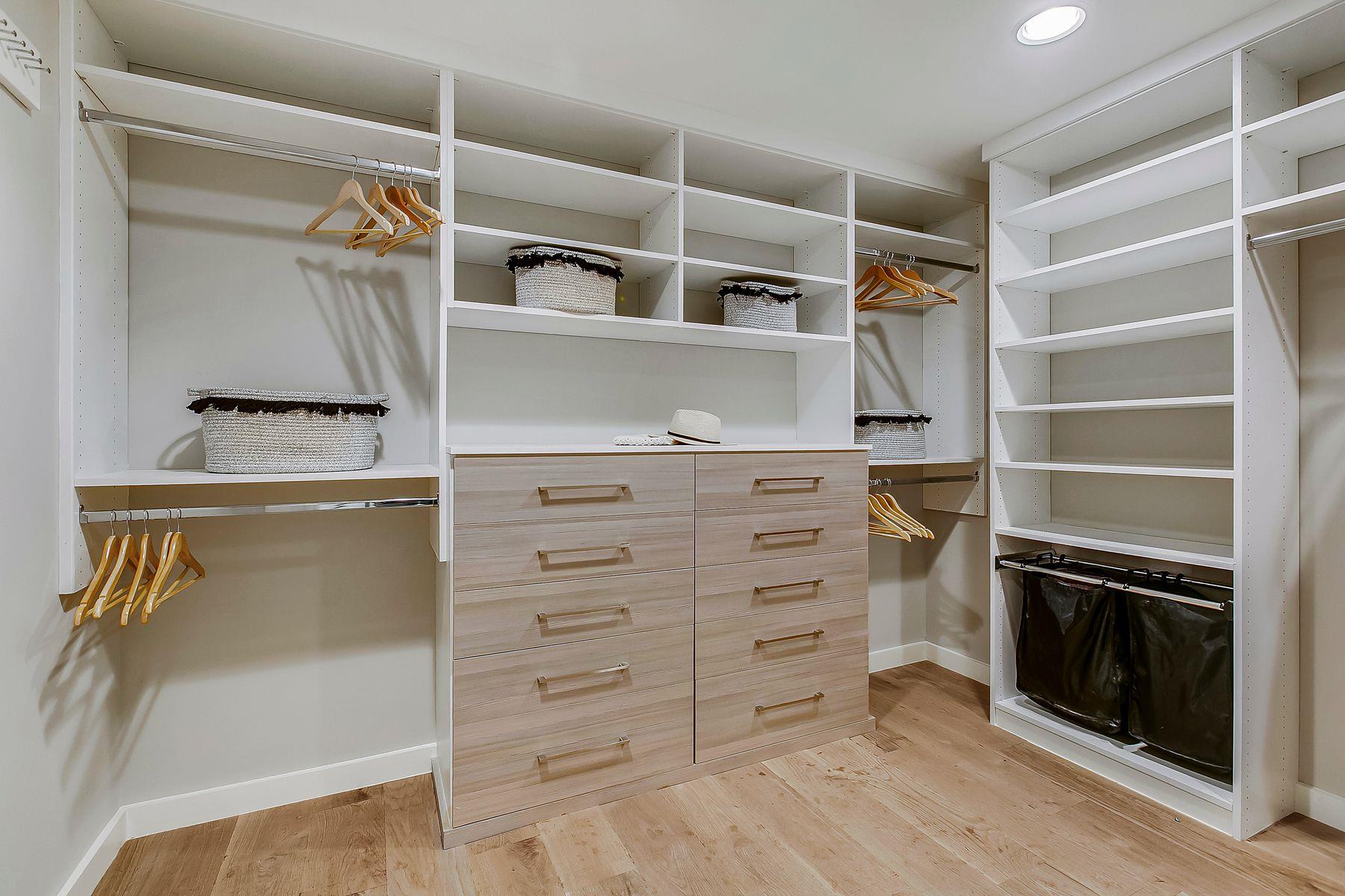 1004 Maufrais St, Austin, TX 78703