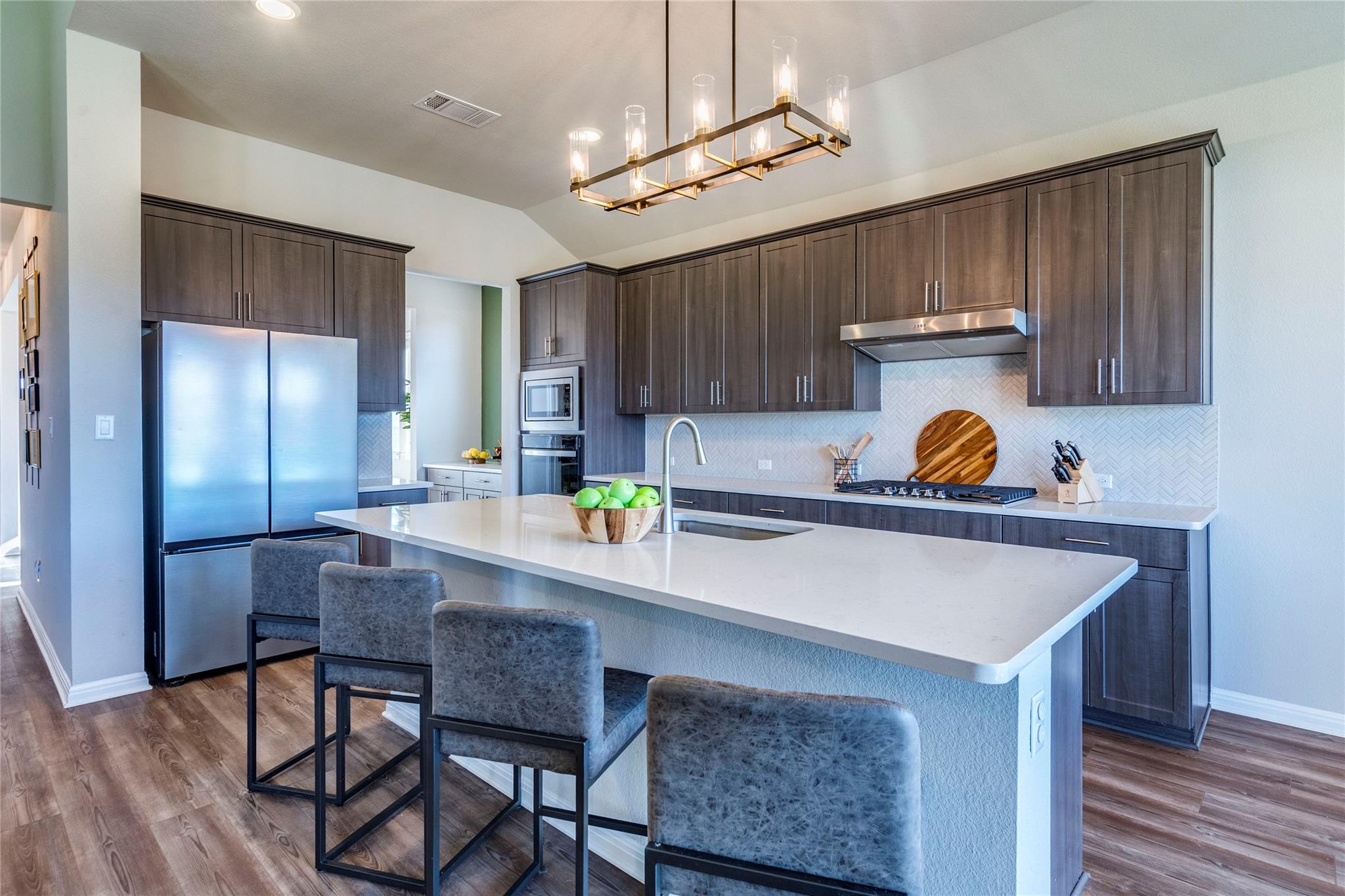 450 Sue Peaks Loop, Dripping Springs, TX 78620