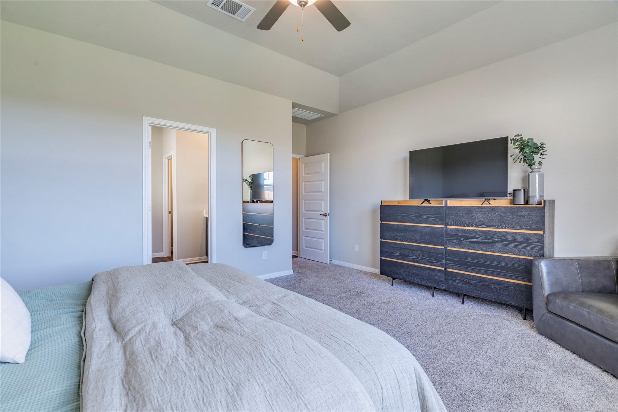 450 Sue Peaks Loop, Dripping Springs, TX 78620