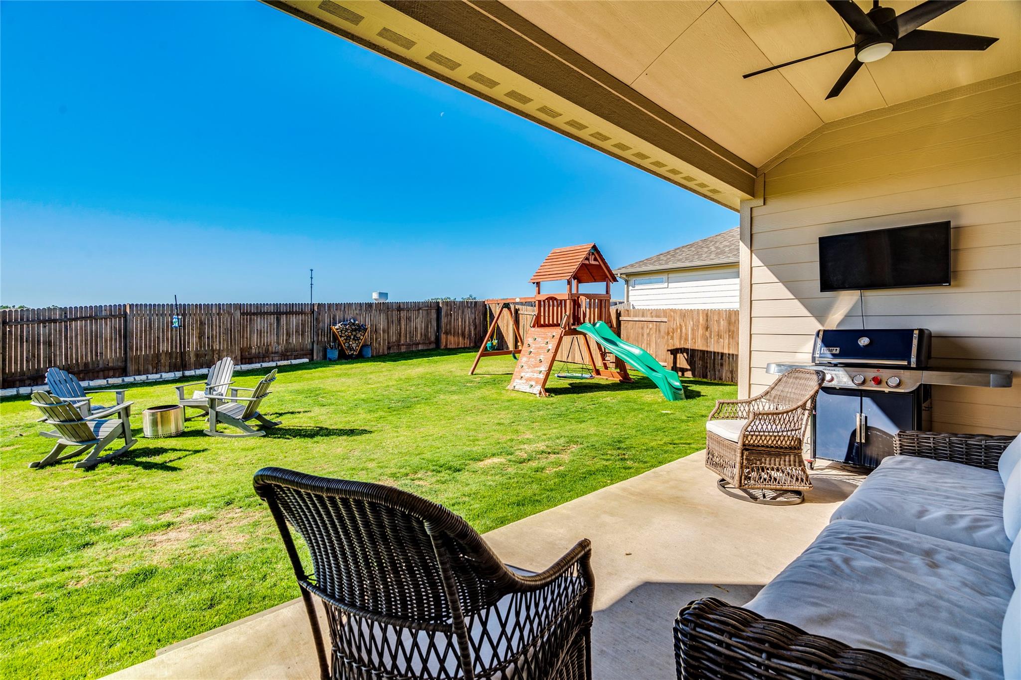 450 Sue Peaks Loop, Dripping Springs, TX 78620