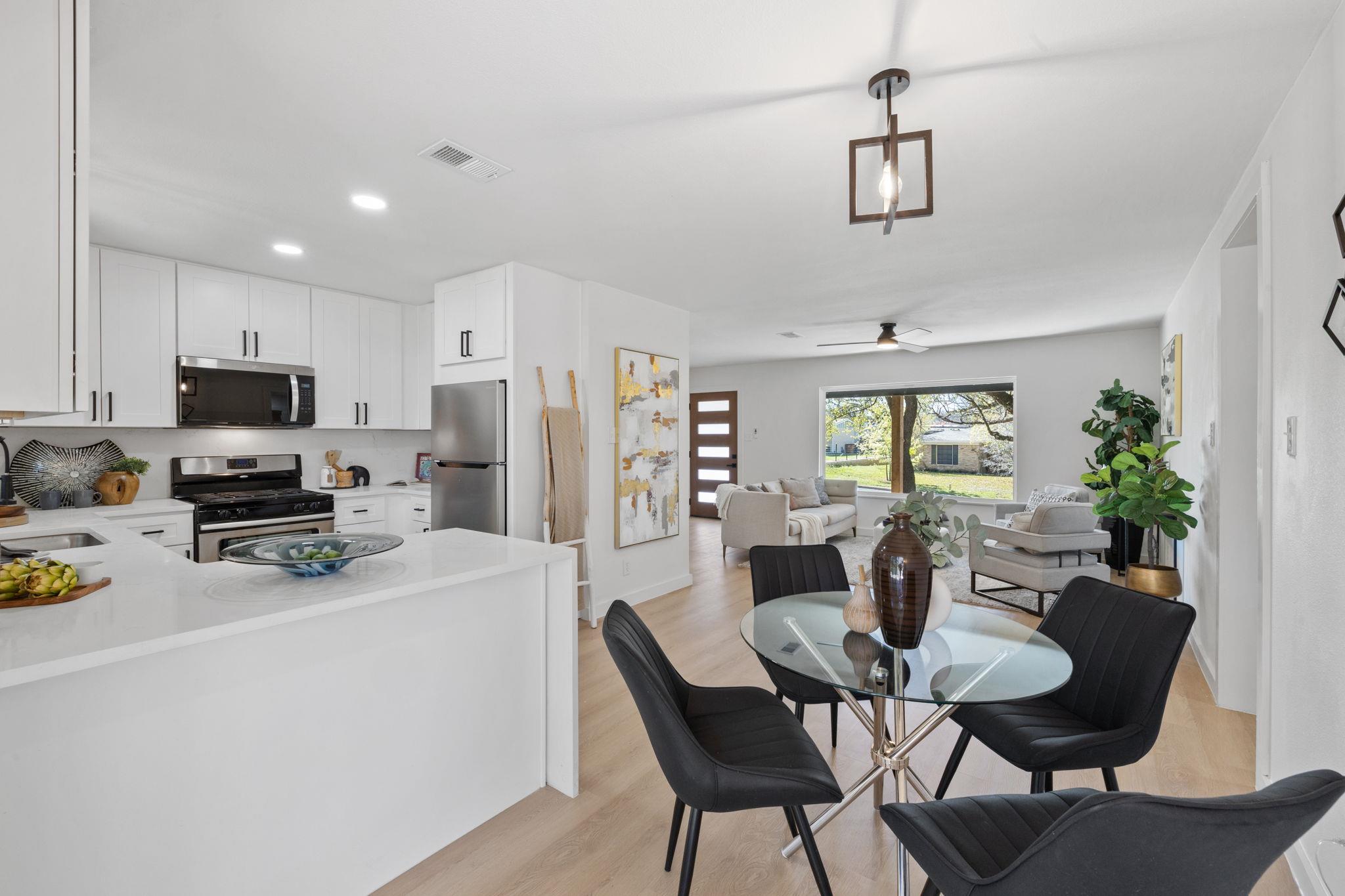 12007 N Oaks Dr, Austin, TX 78753