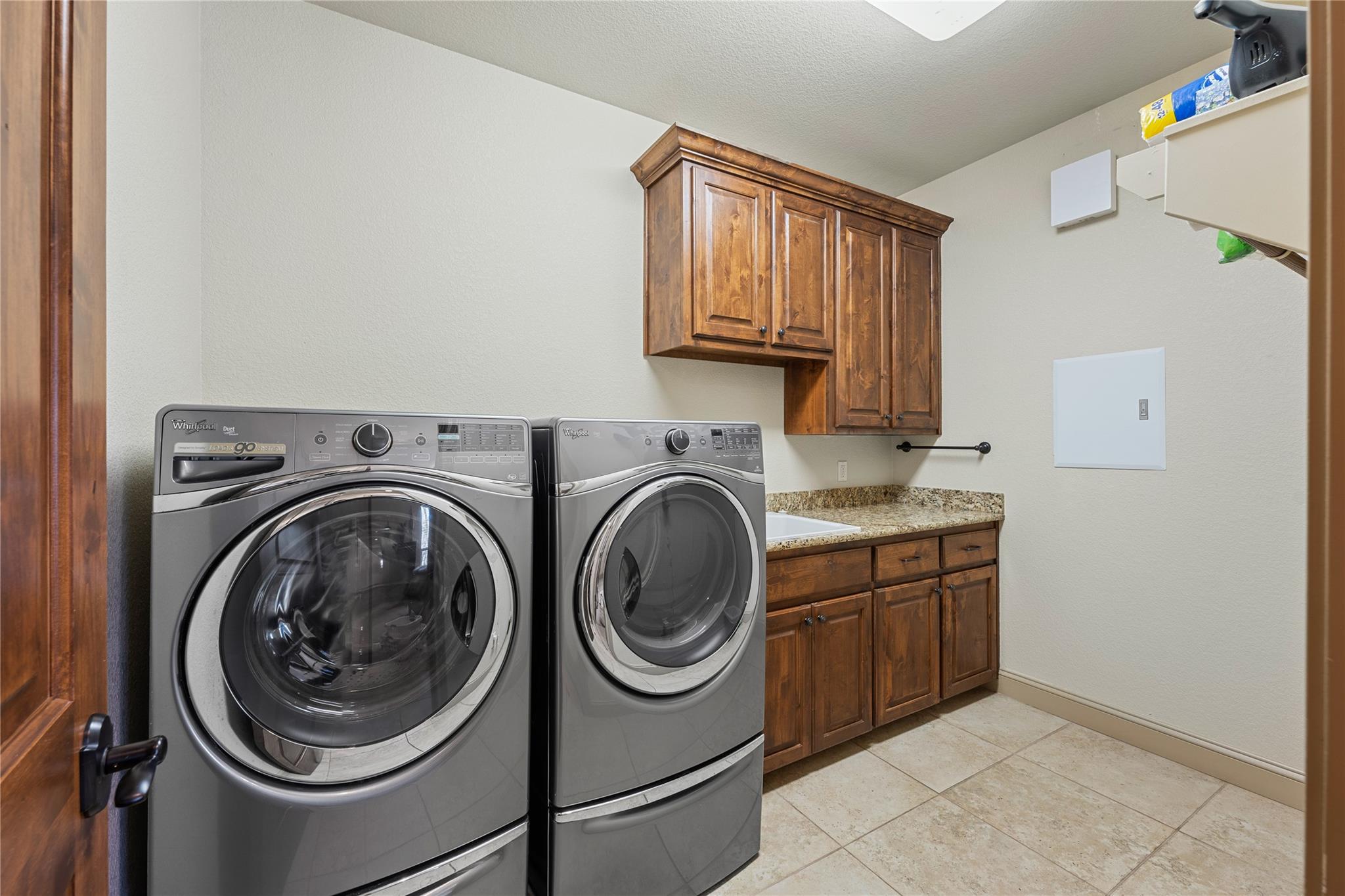 1782 Running Creek Dr, Salado, TX 76571