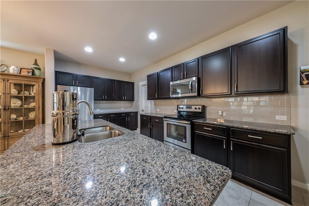 161 Syrah Ct, Leander, TX 78641