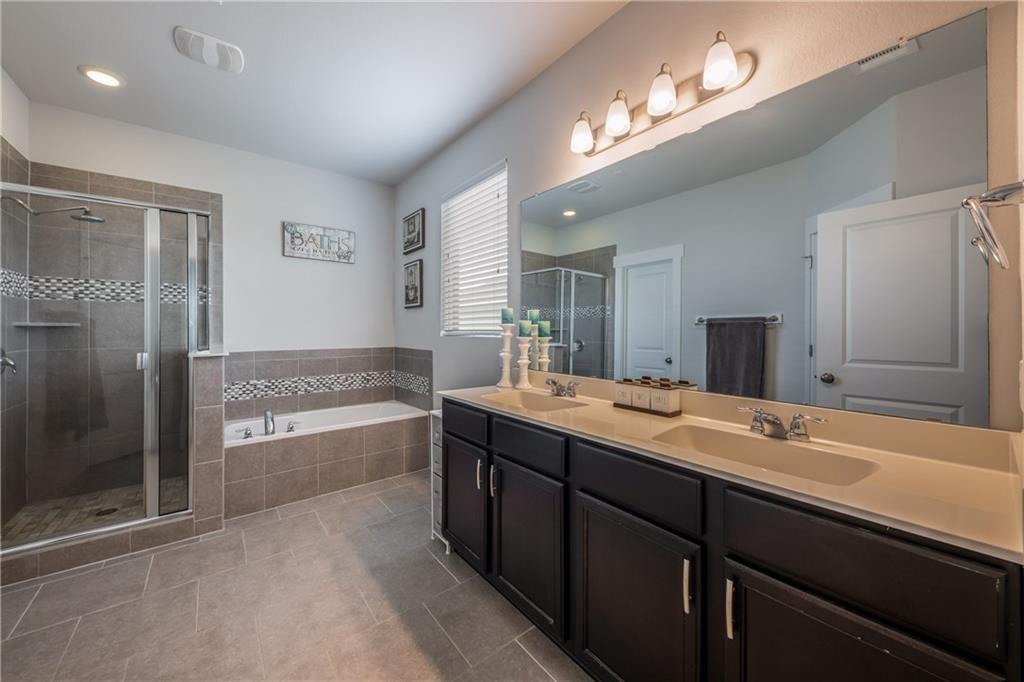 161 Syrah Ct, Leander, TX 78641