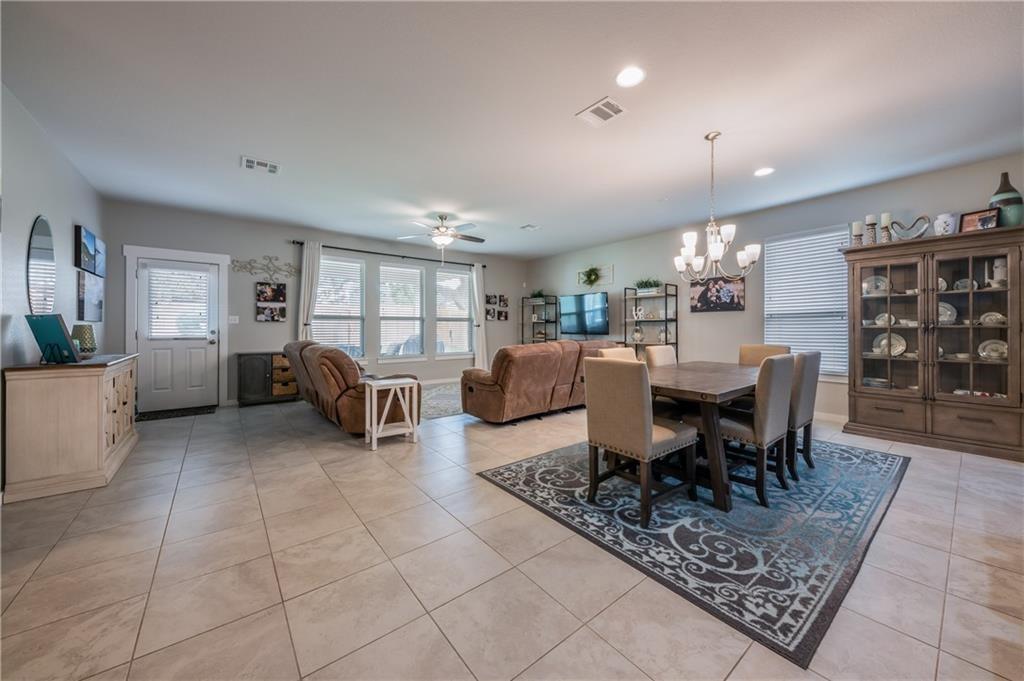 161 Syrah Ct, Leander, TX 78641