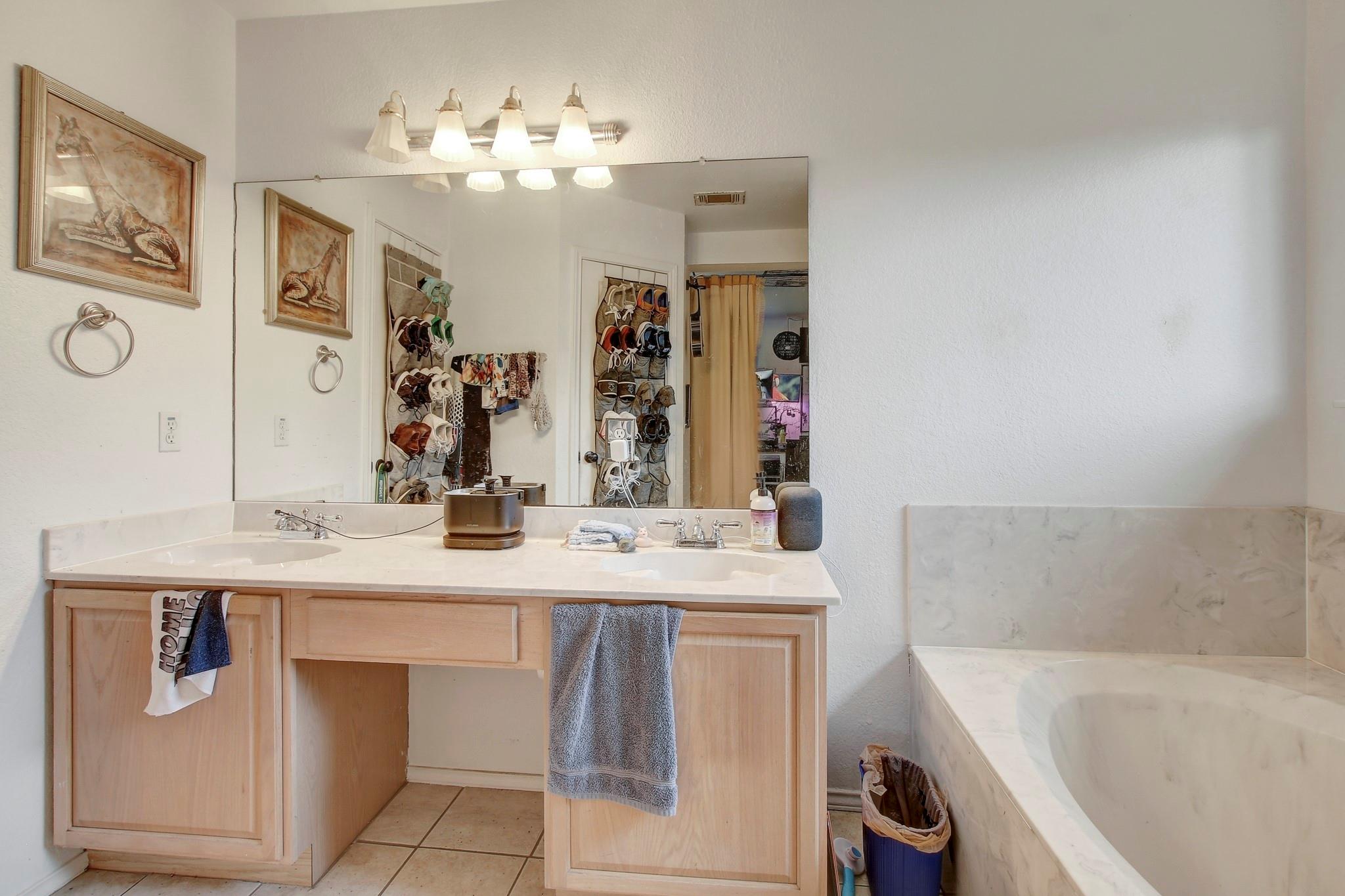 11422 Birchover Ln, Austin, TX 78754